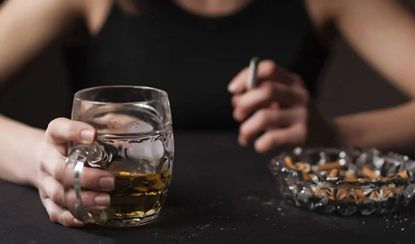 Vergi uzmanı açıkladı: Sigara ve içkilerin vergisiz fiyatları ne kadar?