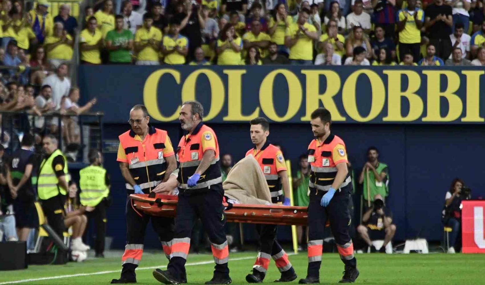 Il portiere del Barcellona Ter Stegen ha chiuso la stagione