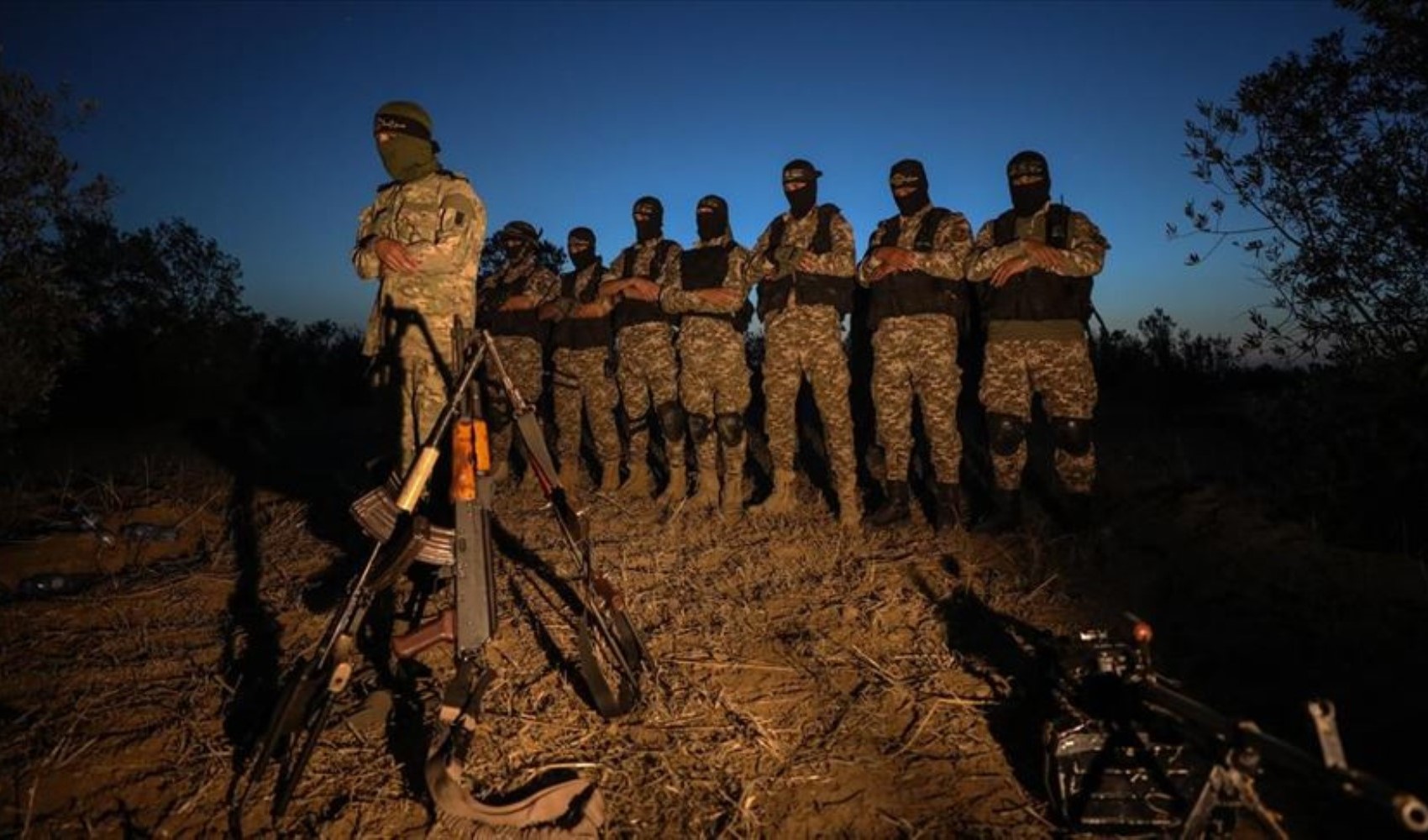 Hezbollah annuncia che Ali Karaki è vivo