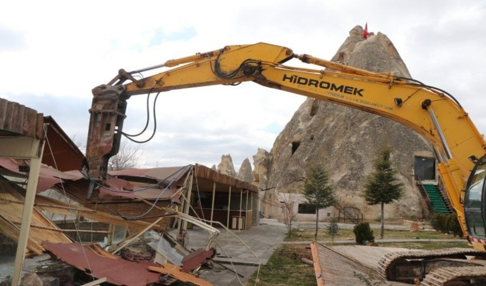 Kapadokya'da kaçak yapı! Yıllar önce alınan yıkım kararları hala gerçekleştirilmedi