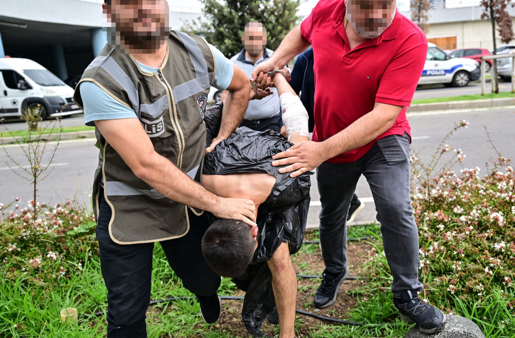 Kadın polis memurunu şehit eden Yunus Emre Geçti hakkında akılalmaz ihmal zinciri!