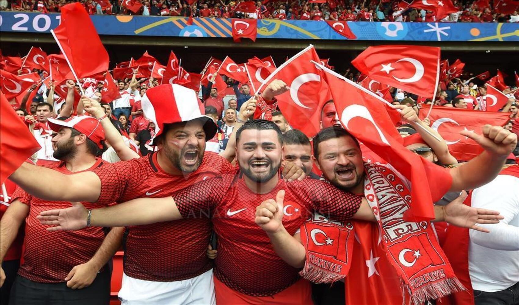 TFF'nin 'tarafsızlığı' sorusu ve Türk futbolunun geleceği: Başarı ve gelişim mümkün mü?