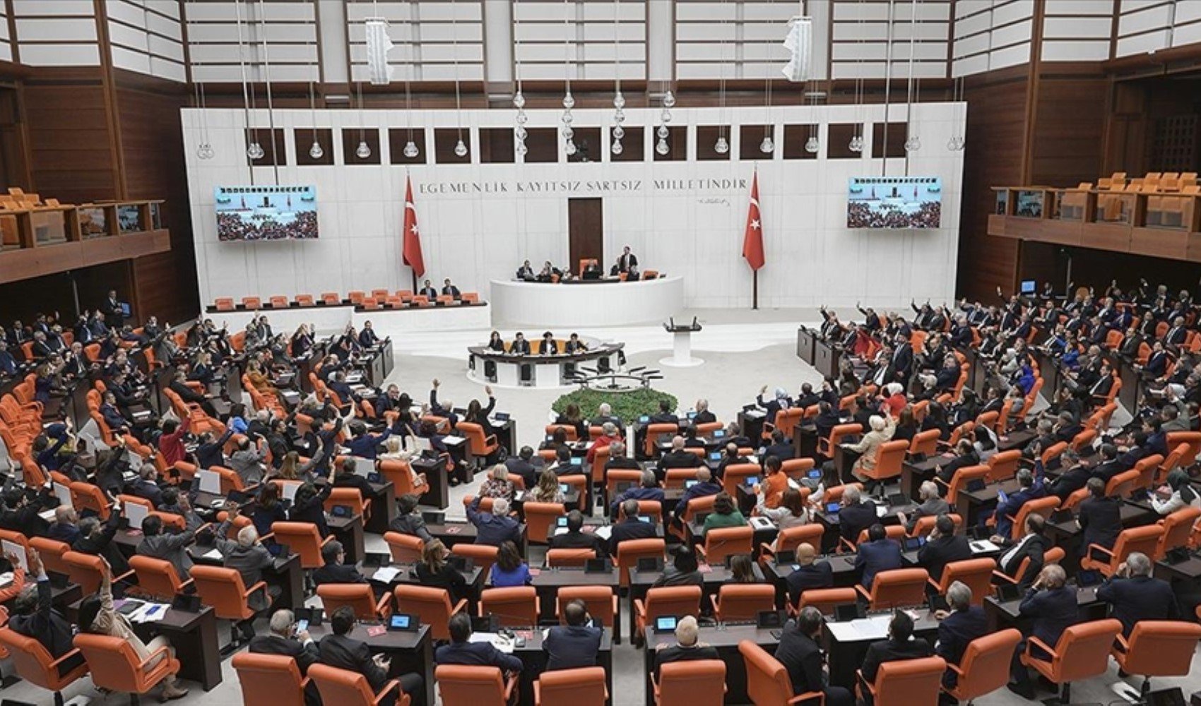 TBMM, 1 Ekim'de çalışmalarına başlıyor: Gündemde neler var?