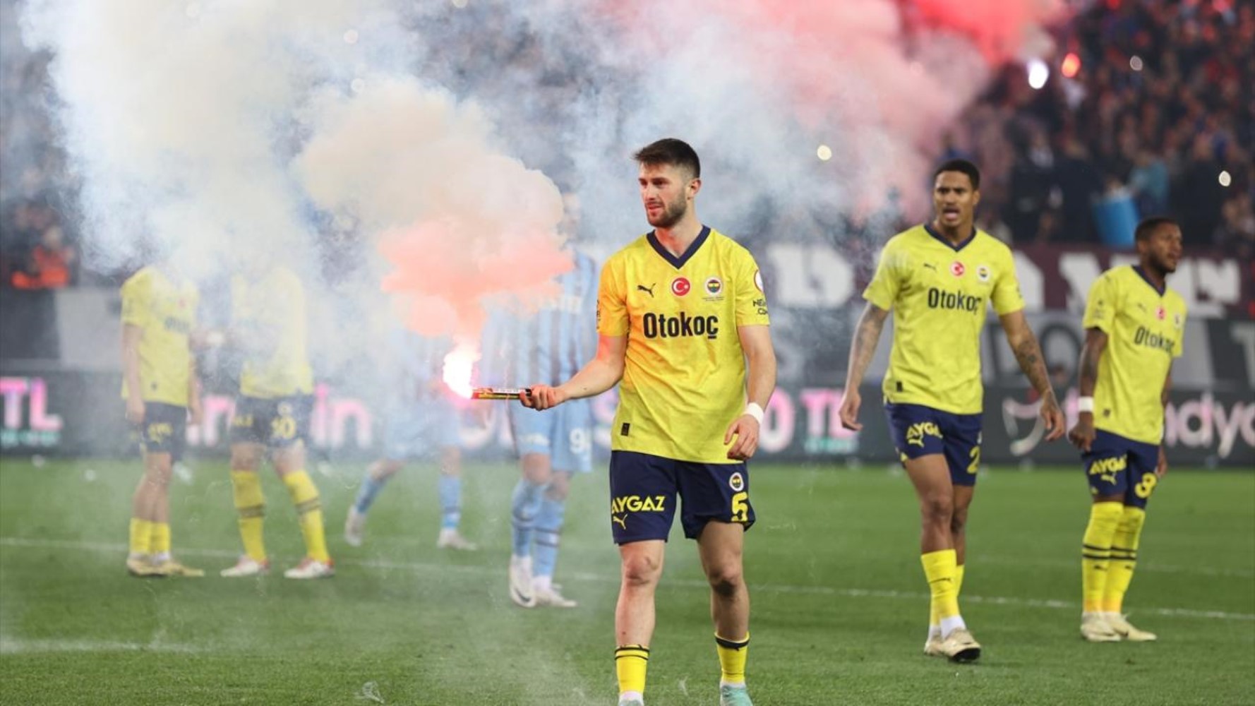 Futbol dünyasında şiddet: Geçmişte saldırıya uğrayan futbolcular ve hakemler!