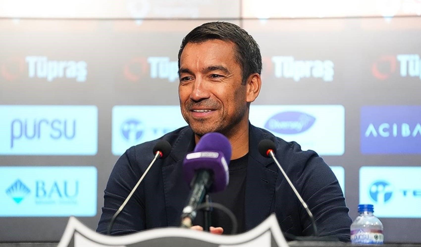 Spor yazarları Beşiktaş'ın aldığı ağır yenilgiyi yorumladı: Van Bronckhorst'a yazar