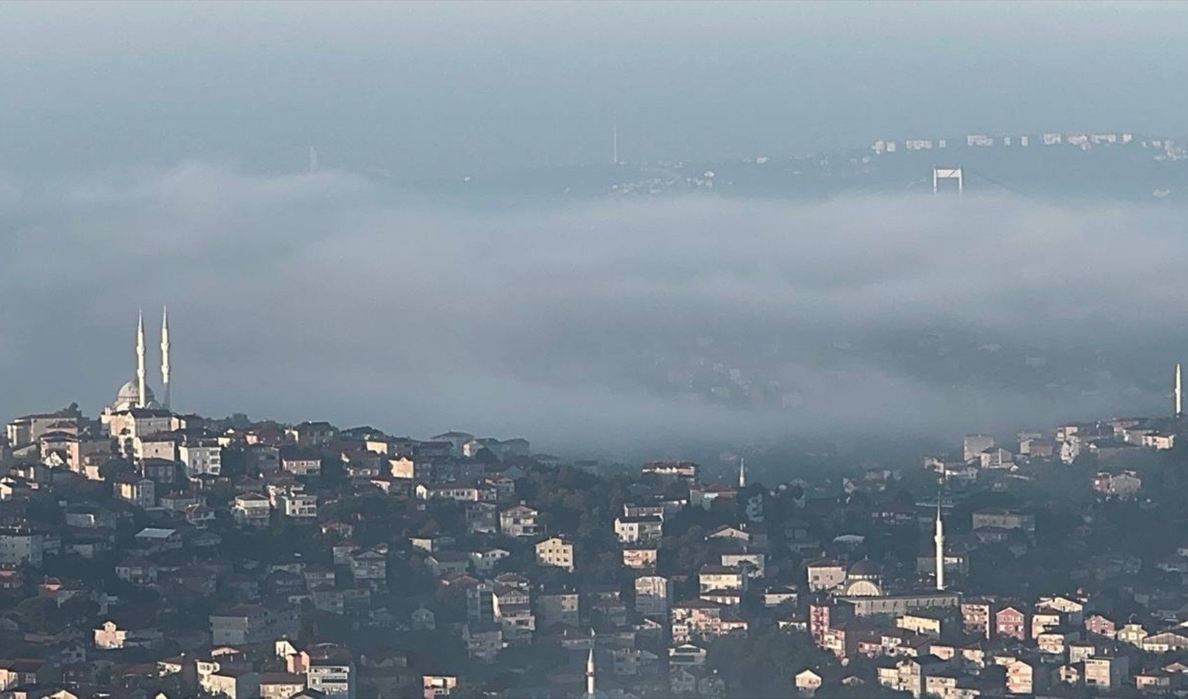 İstanbul'un bazı bölgelerinde sis etkili oldu