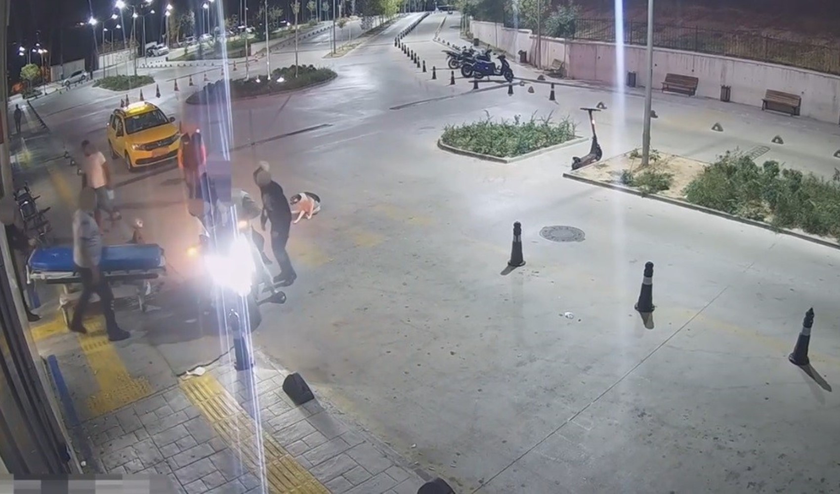 Prima gli hanno sparato, poi lo hanno portato in ospedale