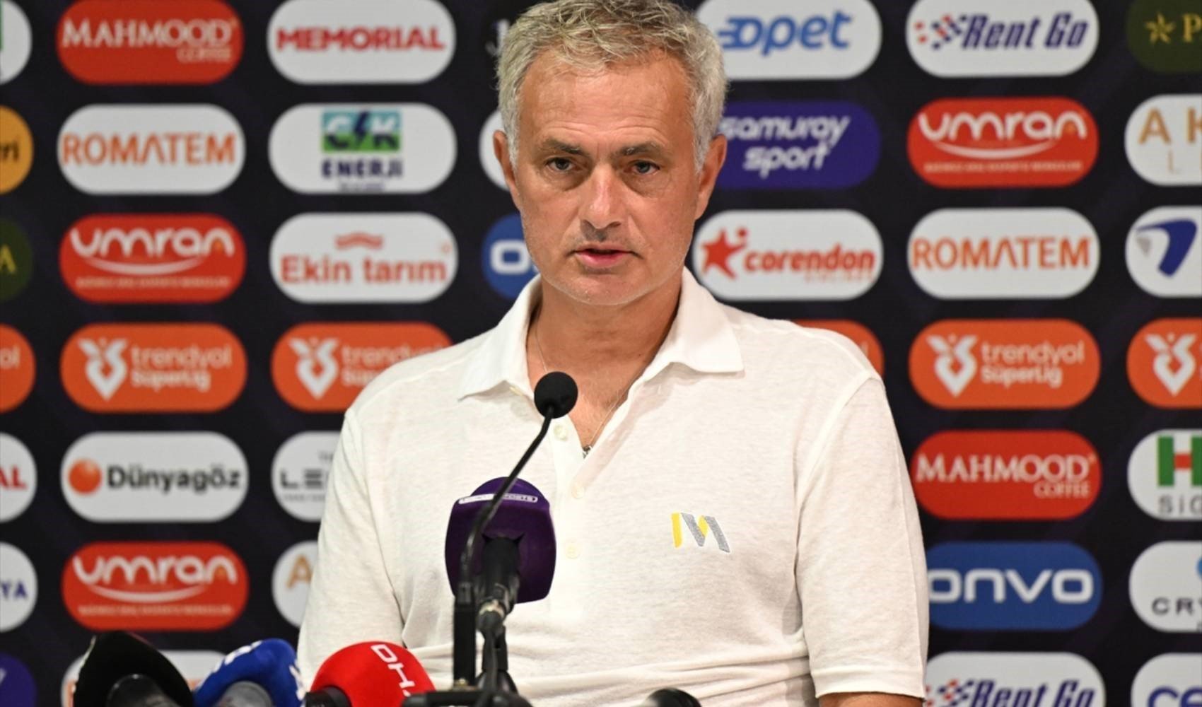 Mourinho'dan Serhat Akın yorumu: 'Demek ki atışı yapan iyi değilmiş'