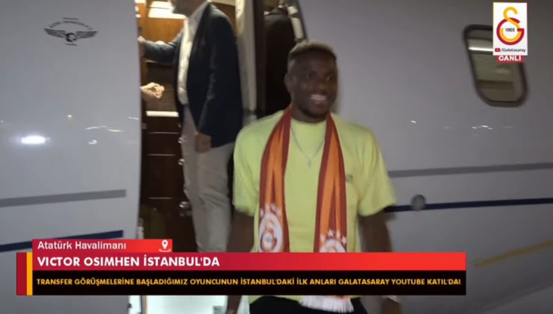 Galatasaray taraftarı yıldızını göklerde izledi: Osimhen rekor kırarak geldi