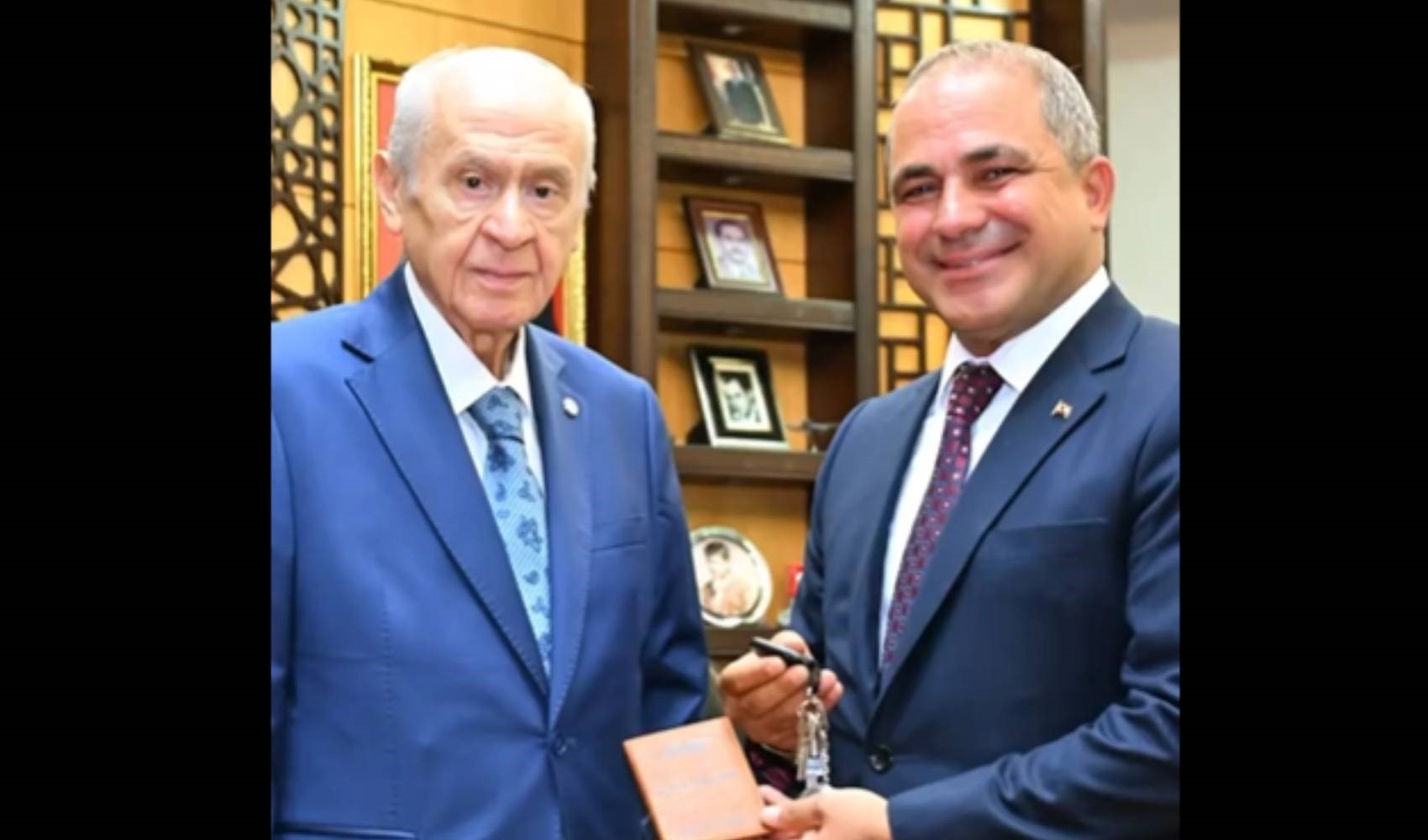 Bahçeli partisinin MKYK üyesine cip hediye etti