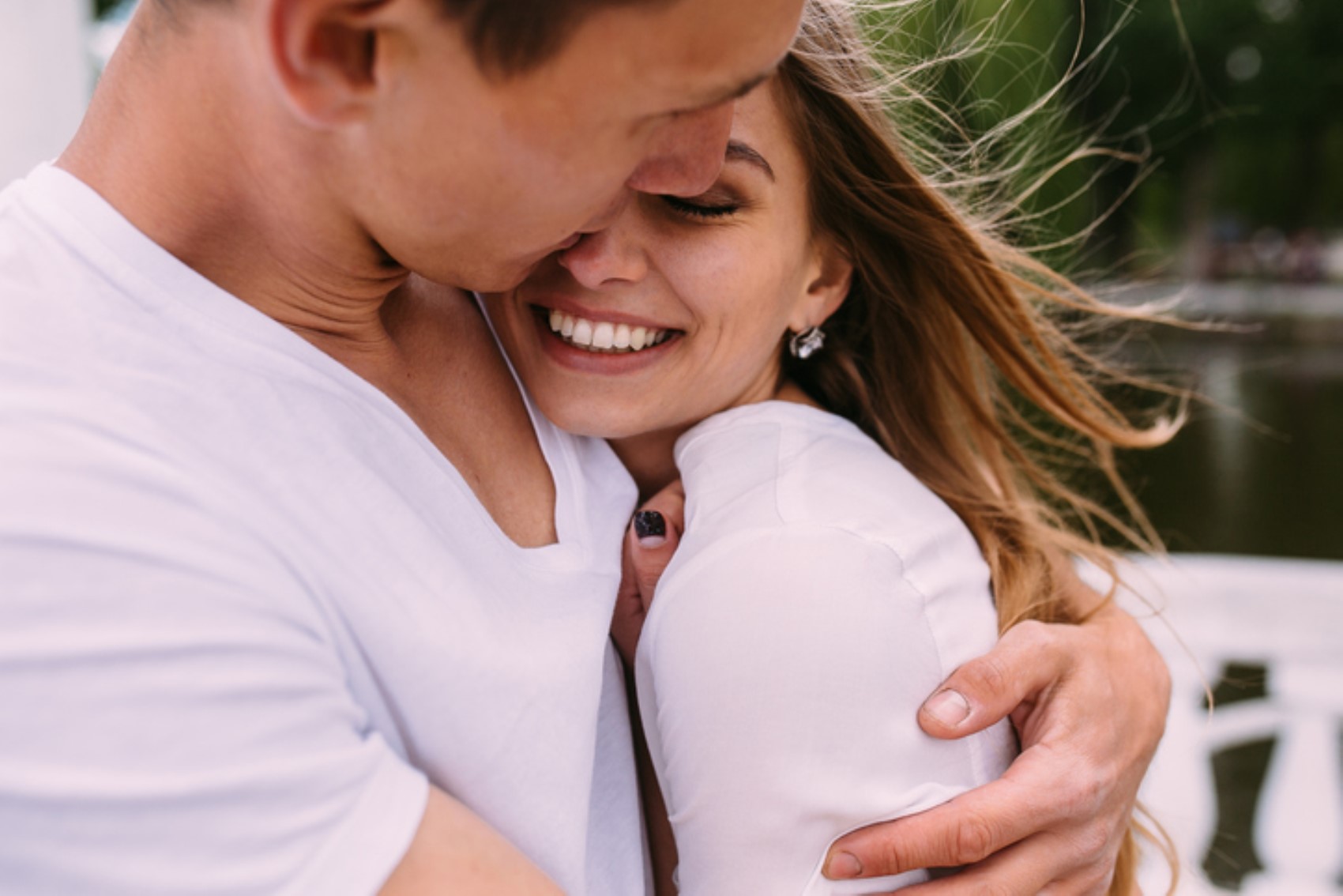 Gli esperti spiegano: le coppie che fanno queste 6 cose insieme sono molto felici