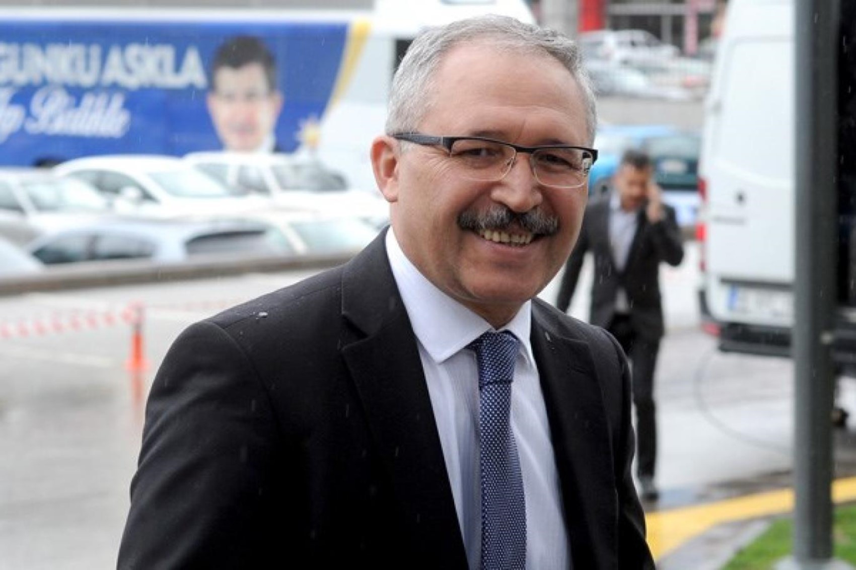 Öcalan'ın çağrısına Kandil'den olumsuz yanıt mı geldi? Yandaş Selvi'den sitem: 'Öcalan görüyor ama siz görmüyorsunuz'