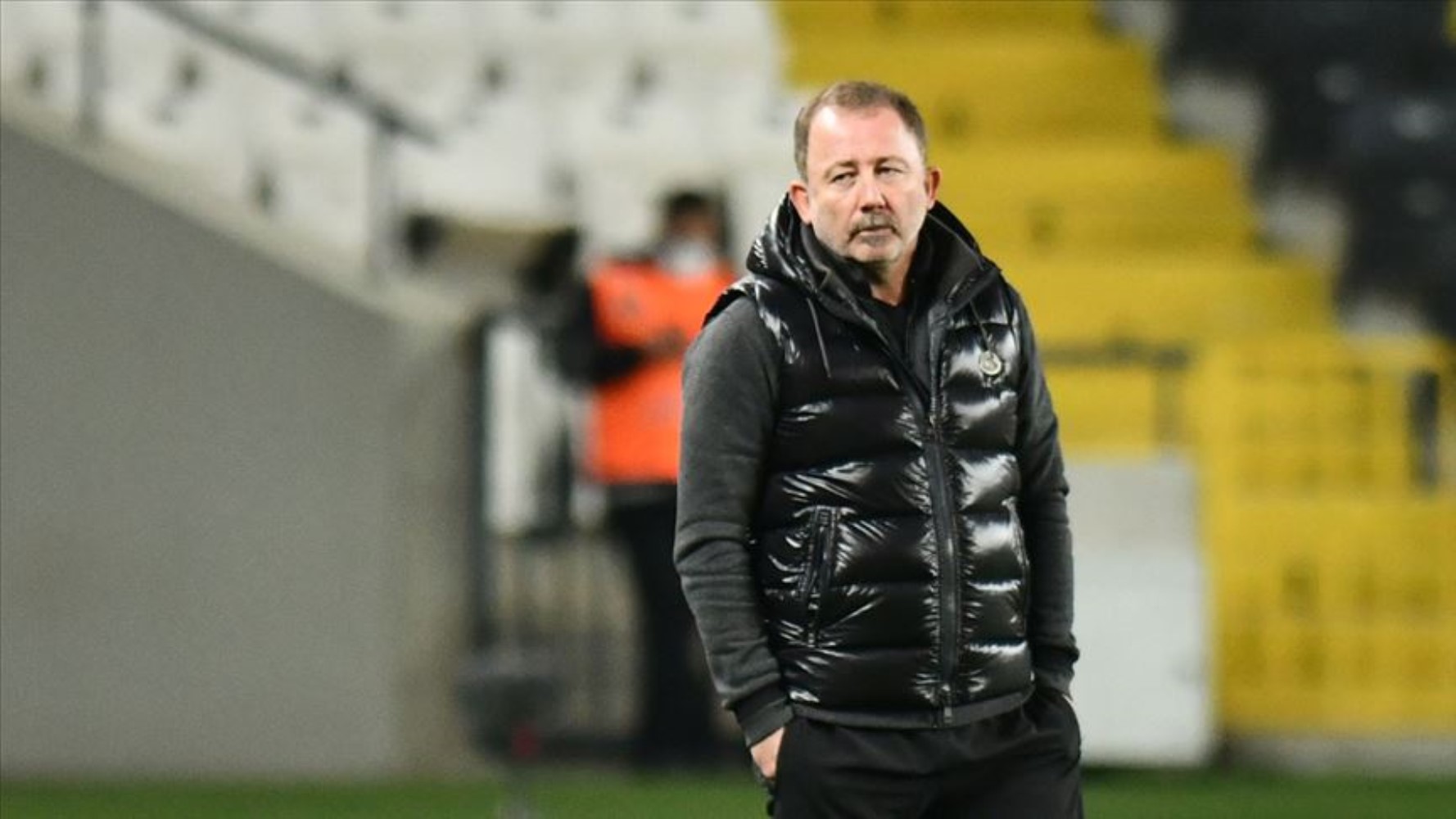 Sergen Yalçın Beşiktaş'a dönüyor! Yeni teknik ekibi belli oldu
