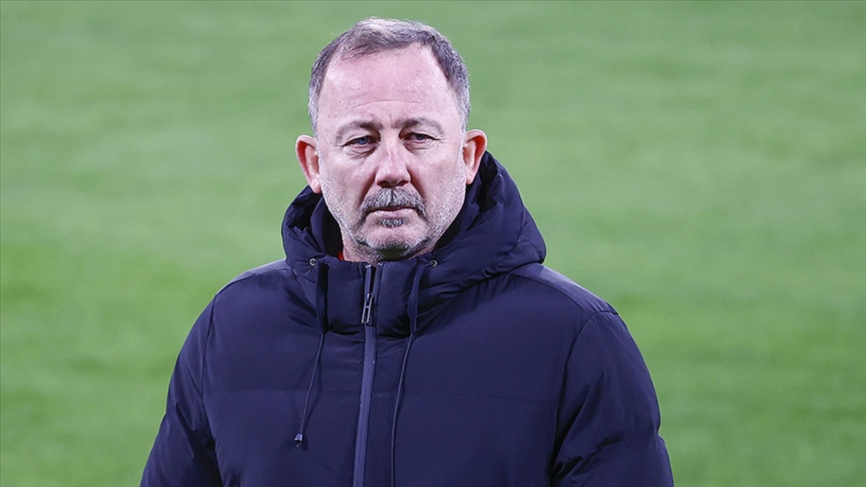 Sergen Yalçın Beşiktaş'a dönüyor! Yeni teknik ekibi belli oldu