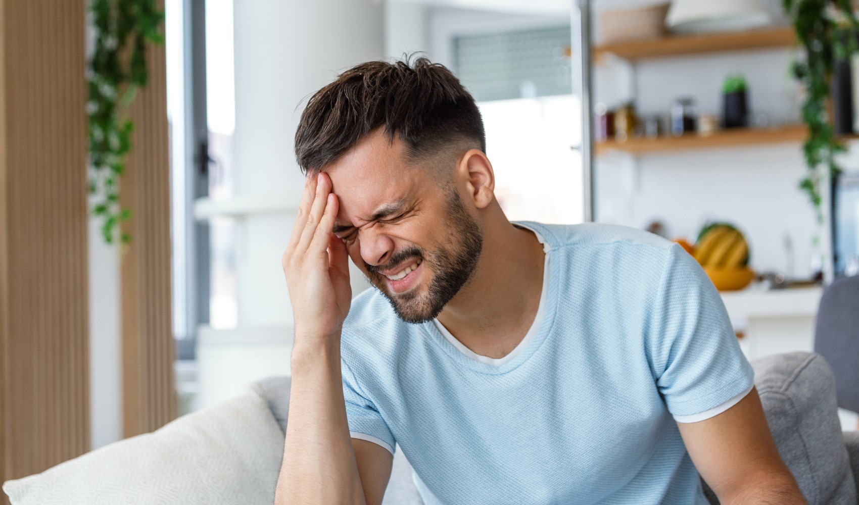 Akşamdan kalma (Hangover) etkisi nedir? Alkolden neden herkes aynı şekilde etkilenmez? Sır genetikte mi, içki seçiminde mi, yoksa başka bir faktörde mi?