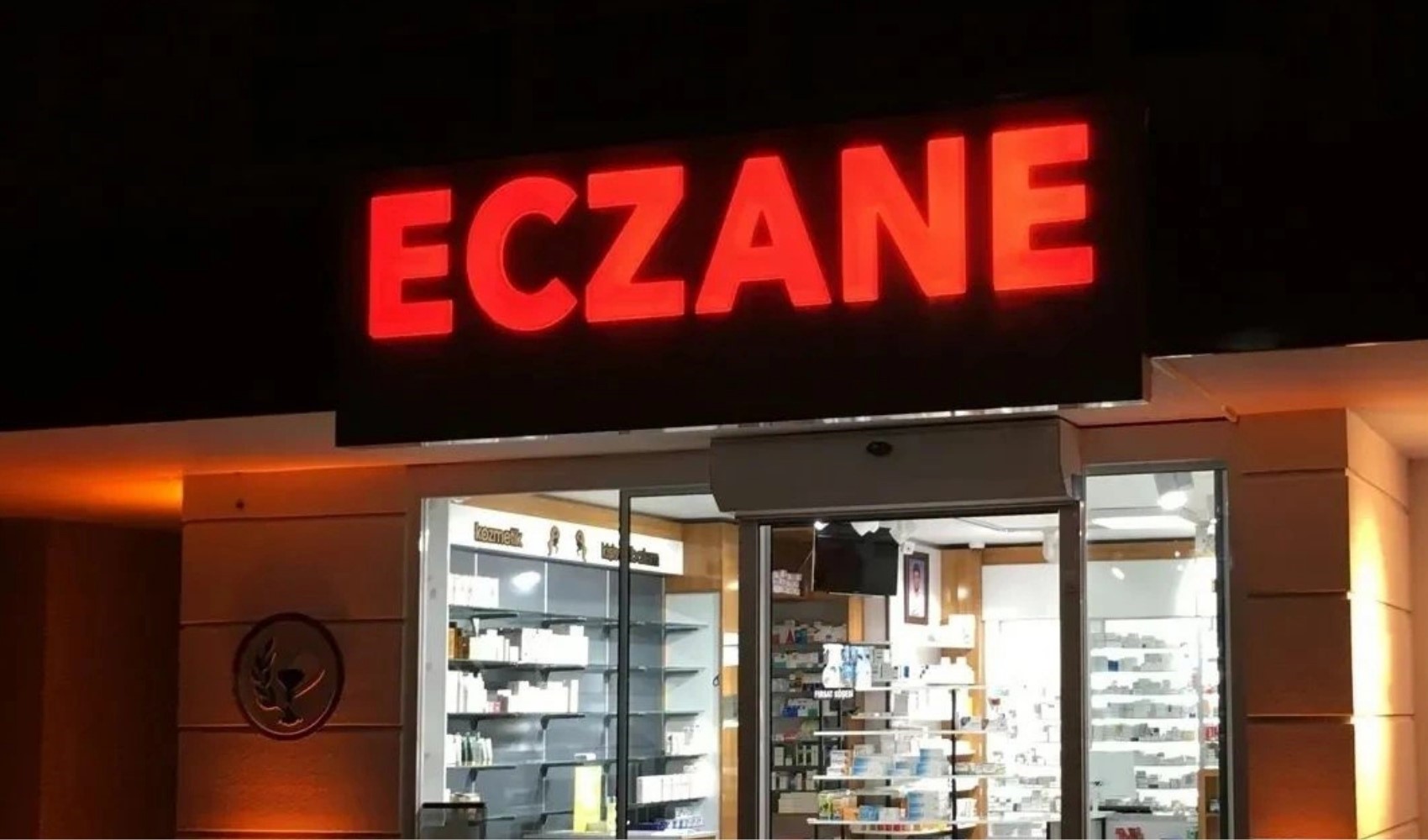 1 Ocak 2025: Eczaneler bugün açık mı? Nöbetçi eczaneler nasıl öğrenilir?