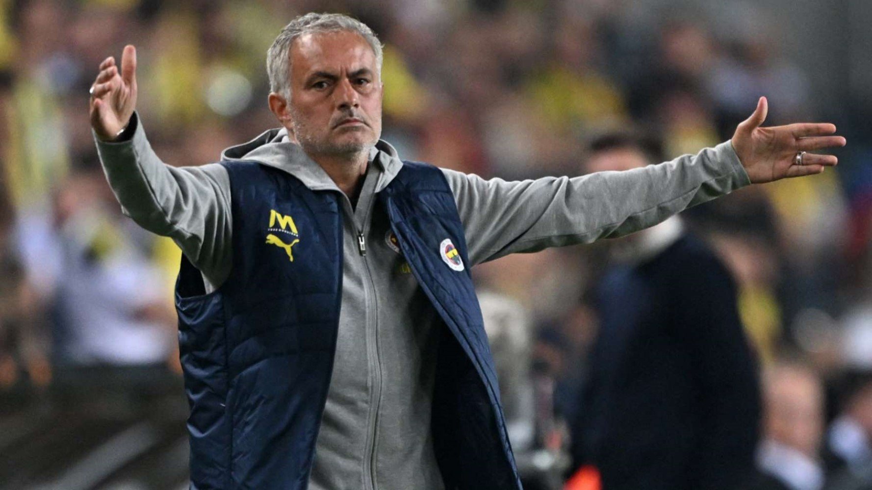 Mourinho biletlerini kesti: Fenerbahçe'de 7 ayrılık! Aralarında yeni transfer de var...