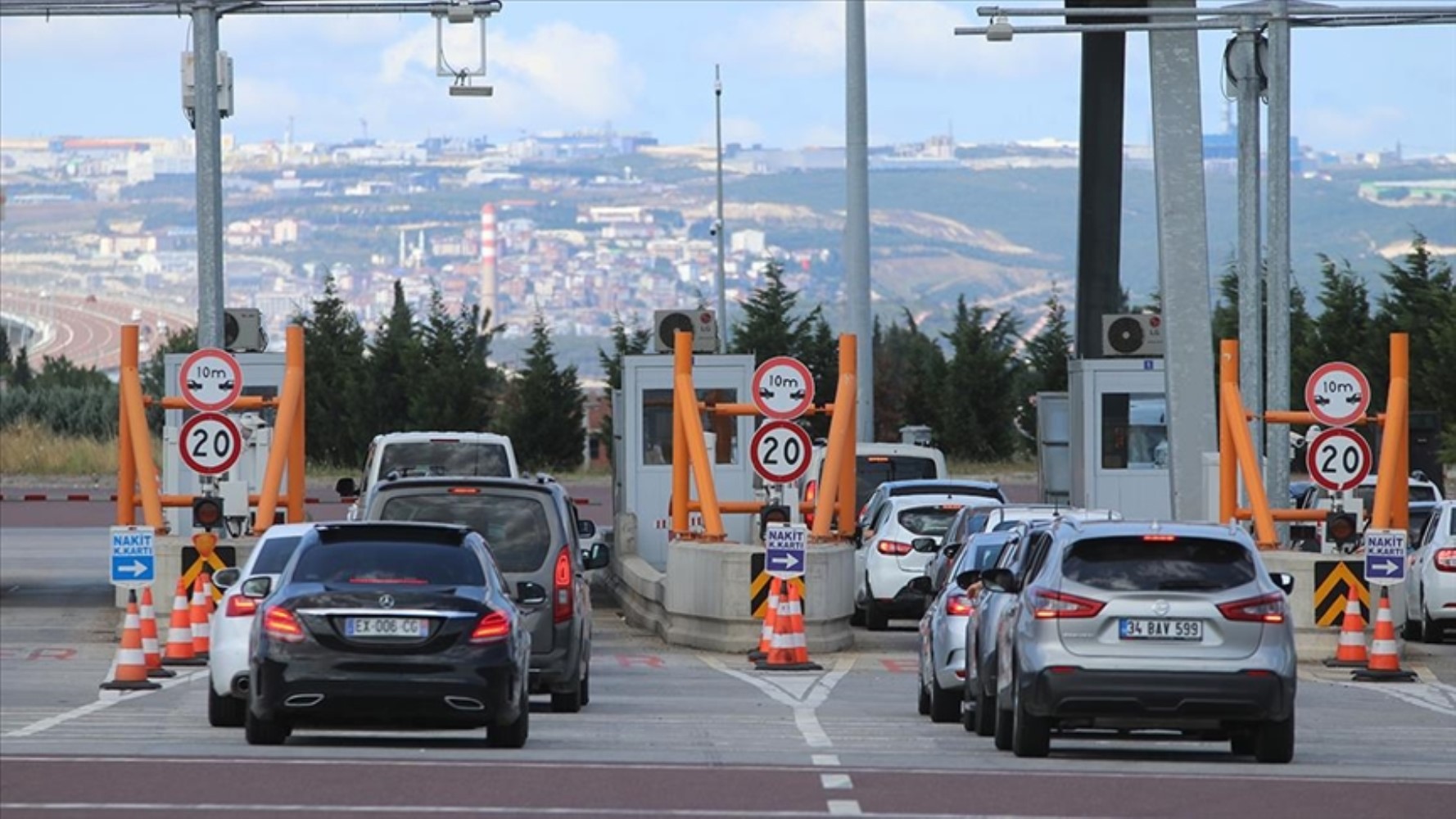 Köprü ve otoyol ücretlerine zam iddiası! Bir banka duyurdu