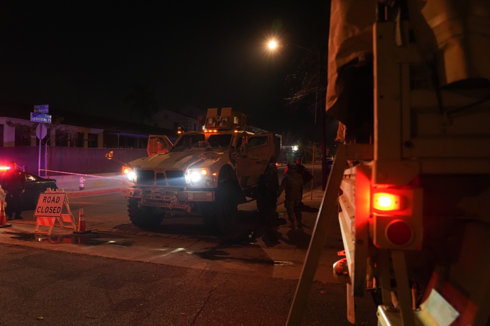 Los Angeles’ta orman yangınları 5 ayrı noktada devam ediyor