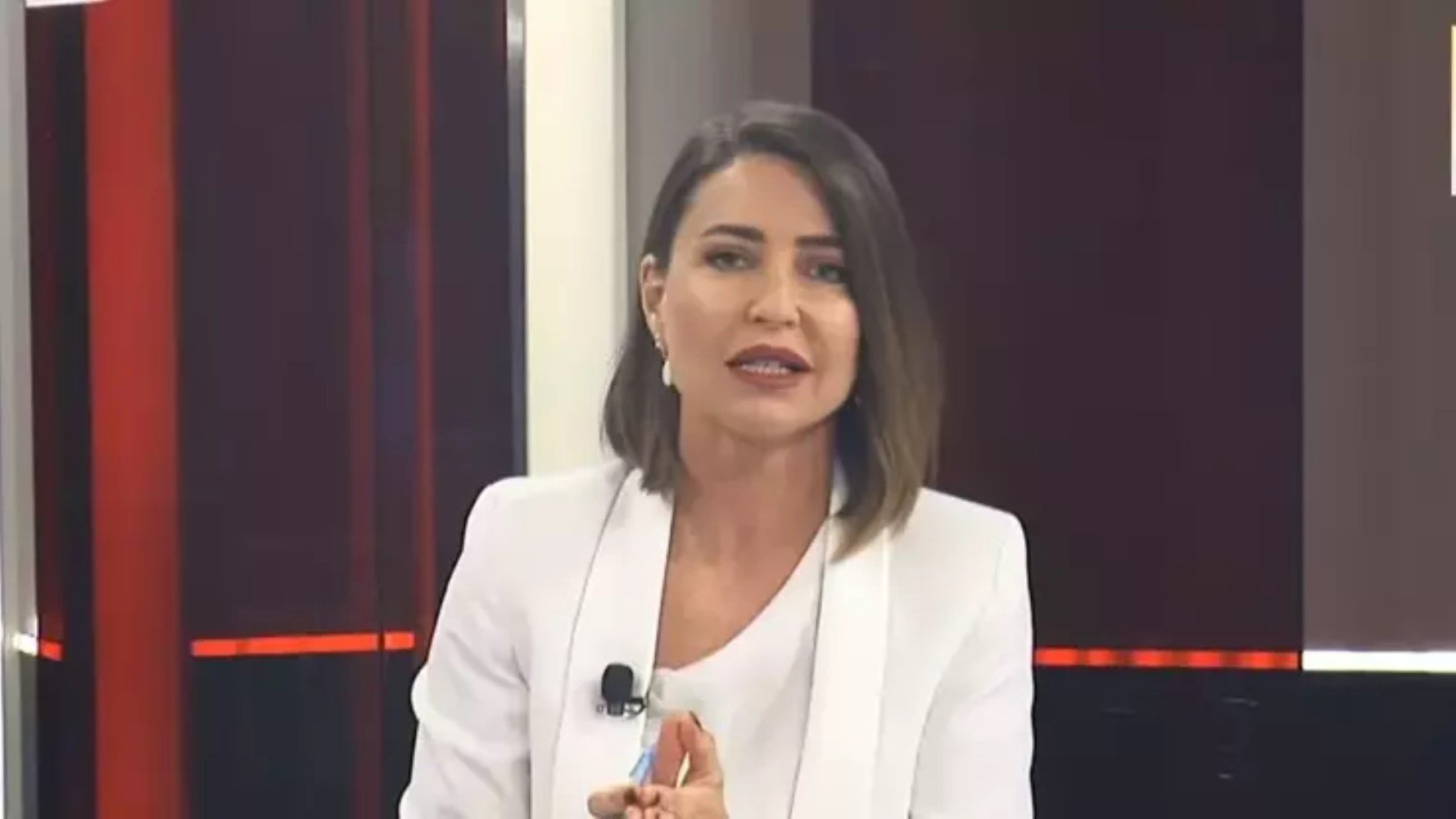 Karaborsa iddialarını gündeme getirmişti: Eski GS TV çalışanı Ebru Gürsoy’dan şok Dursun Özbek iddiası!