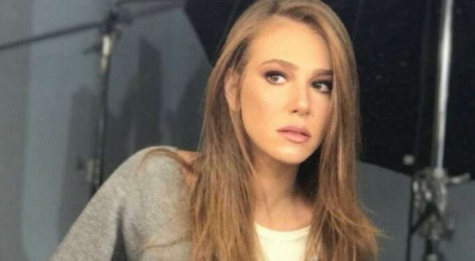 Elçin Sangu'dan menajerlik sistemine tepki: 'Kölelik sözleşmesi dayatılıyor'