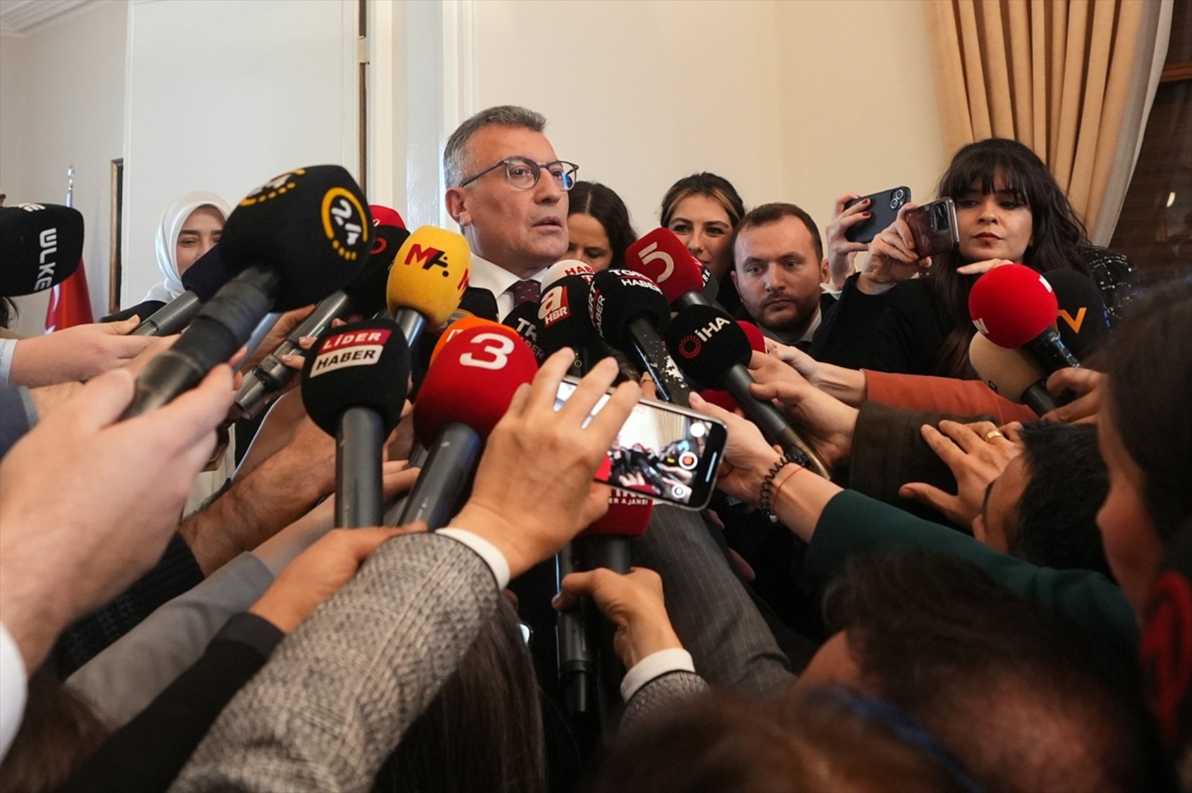 İmralı'dan özerklik talebi mi gelecek? Öcalan'ın örgüt yönetimine çağrıda bulunması bekleniyor