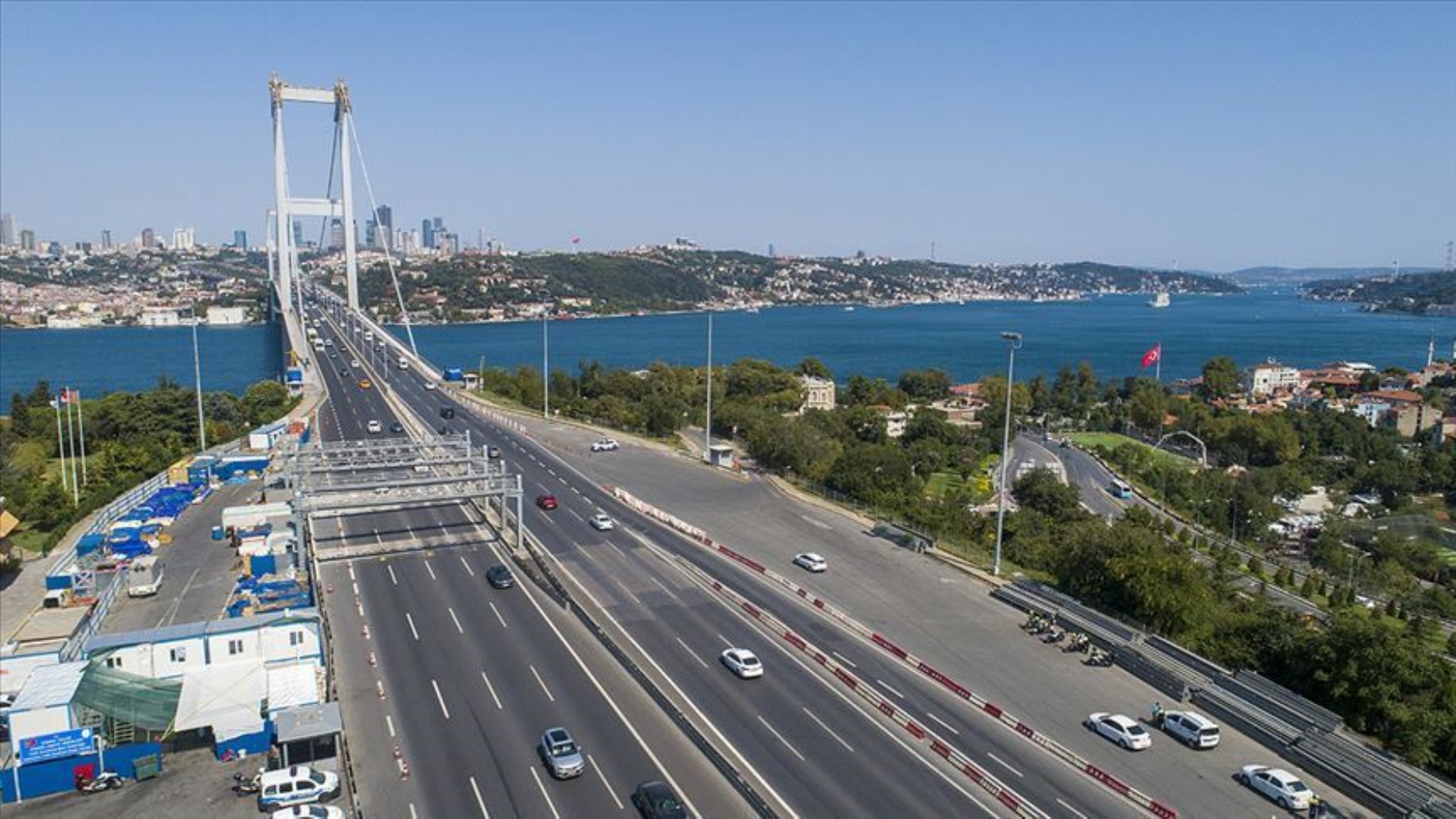 2025 yılı köprü, otoyol ve tünel ücretlerine yüzde kaç zam yapıldı? Köprü, tünel ve otoyol geçiş ücretleri ne kadar ve kaç TL oldu?