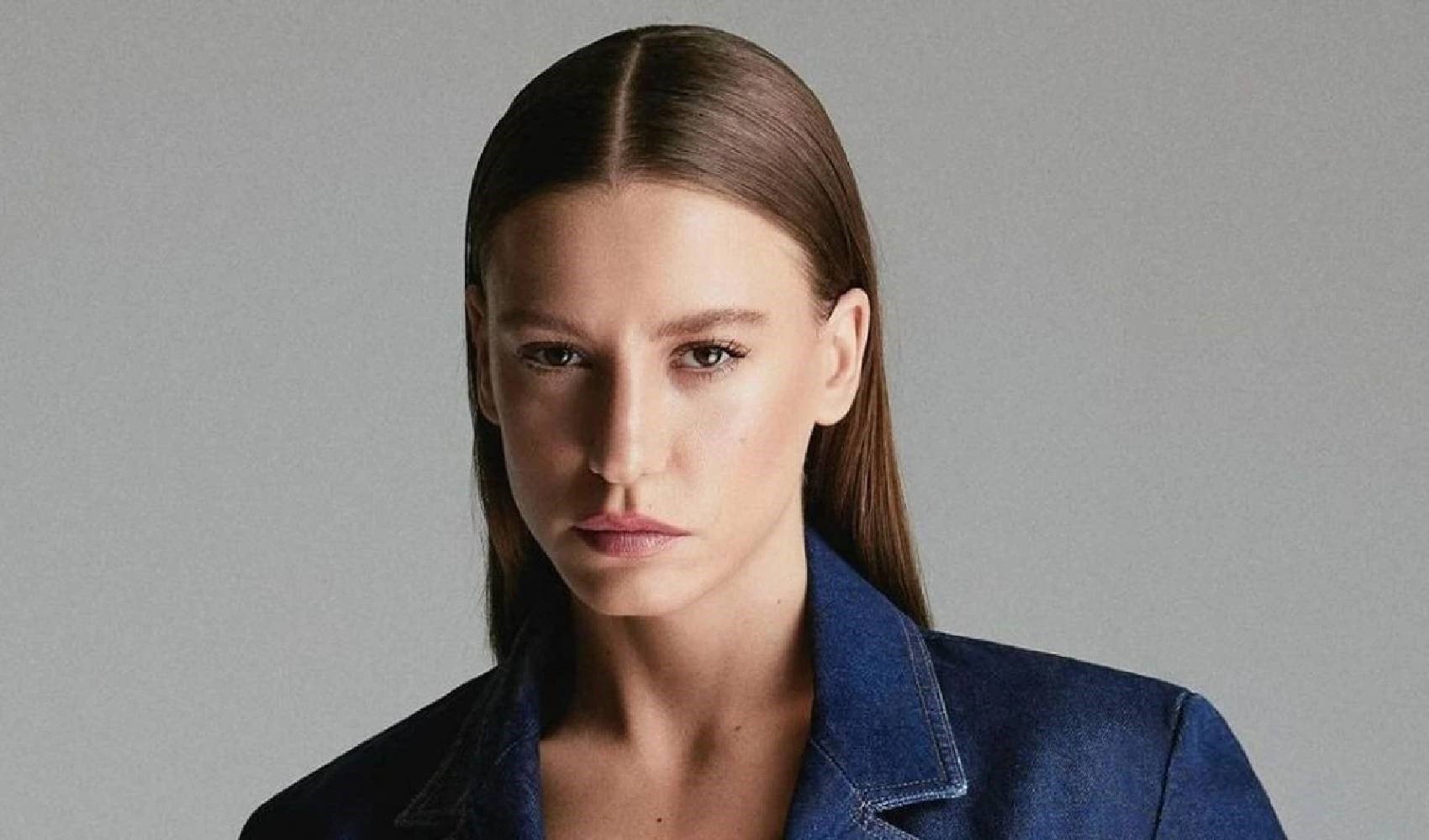 Serenay Sarıkaya, Ayşe Barım soruşturmasında ifade veriyor