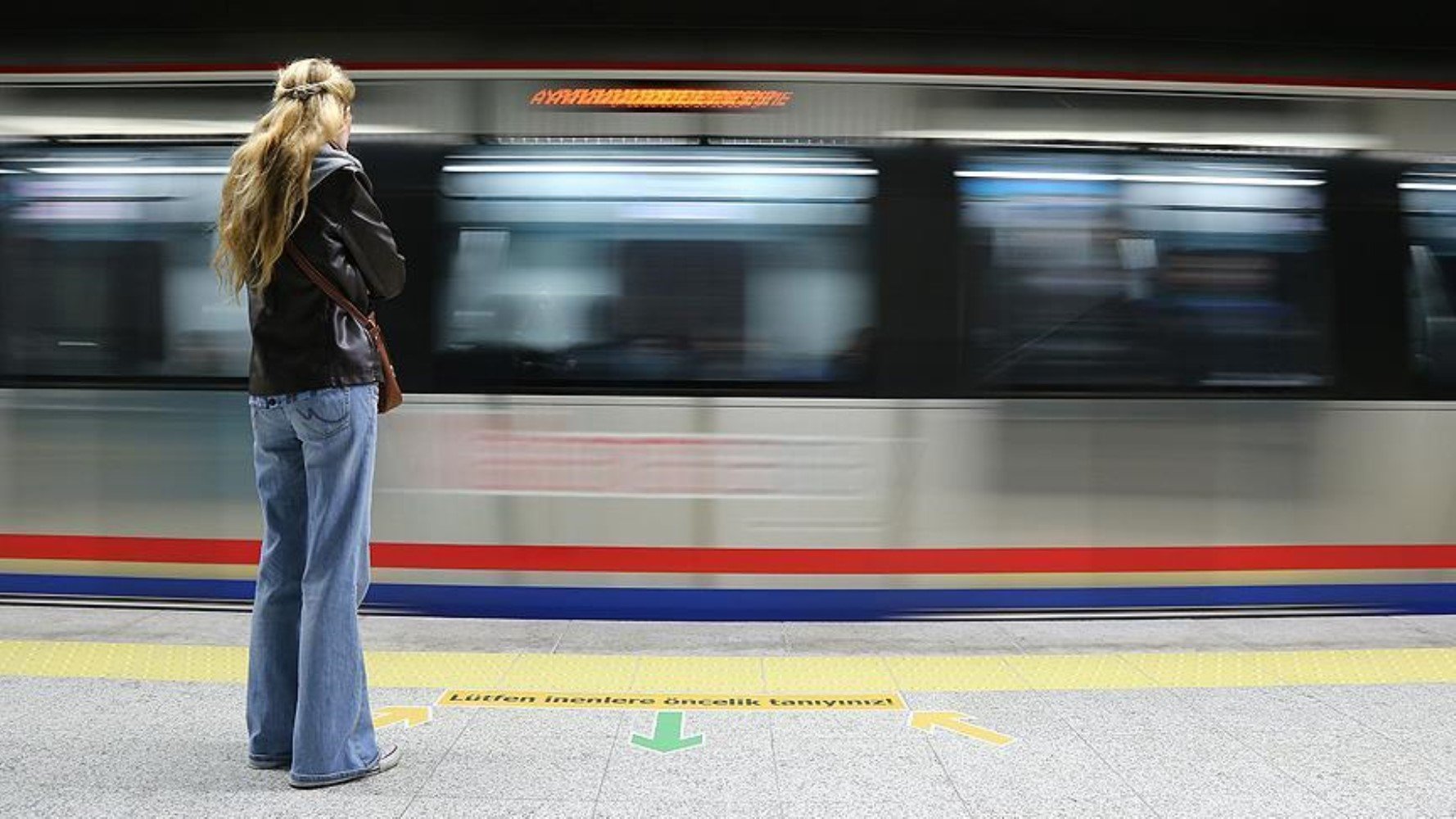 İstanbul'da toplu taşıma ücretlerine ne kadar zam geldi? Yeni tarifeler nasıl oldu? Metro, metrobüs, Marmaray ne kadar oldu?