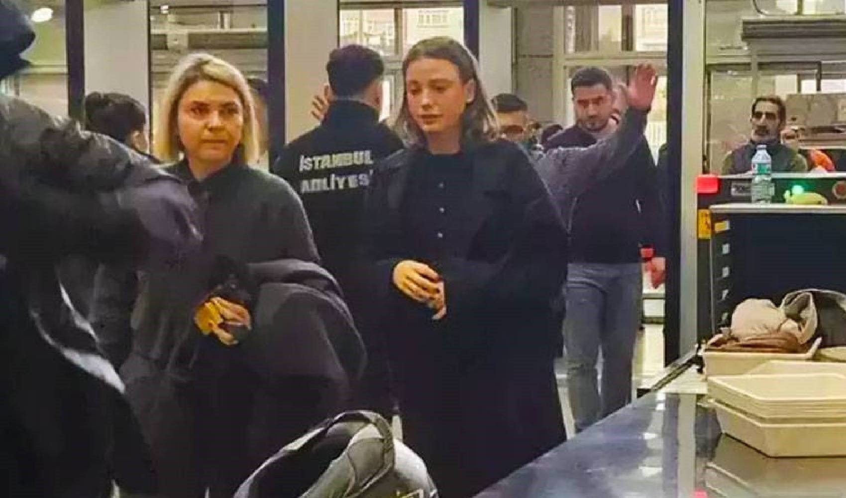 Serenay Sarıkaya, Ayşe Barım soruşturmasında ifade veriyor