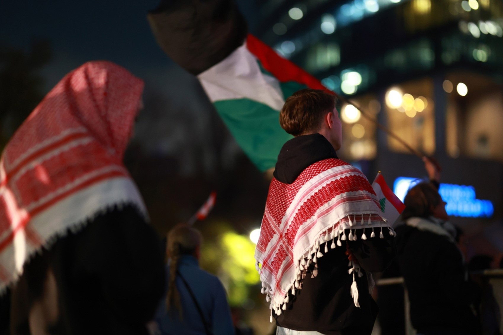 Continuano le reazioni positive all'accordo di cessate il fuoco a Gaza!