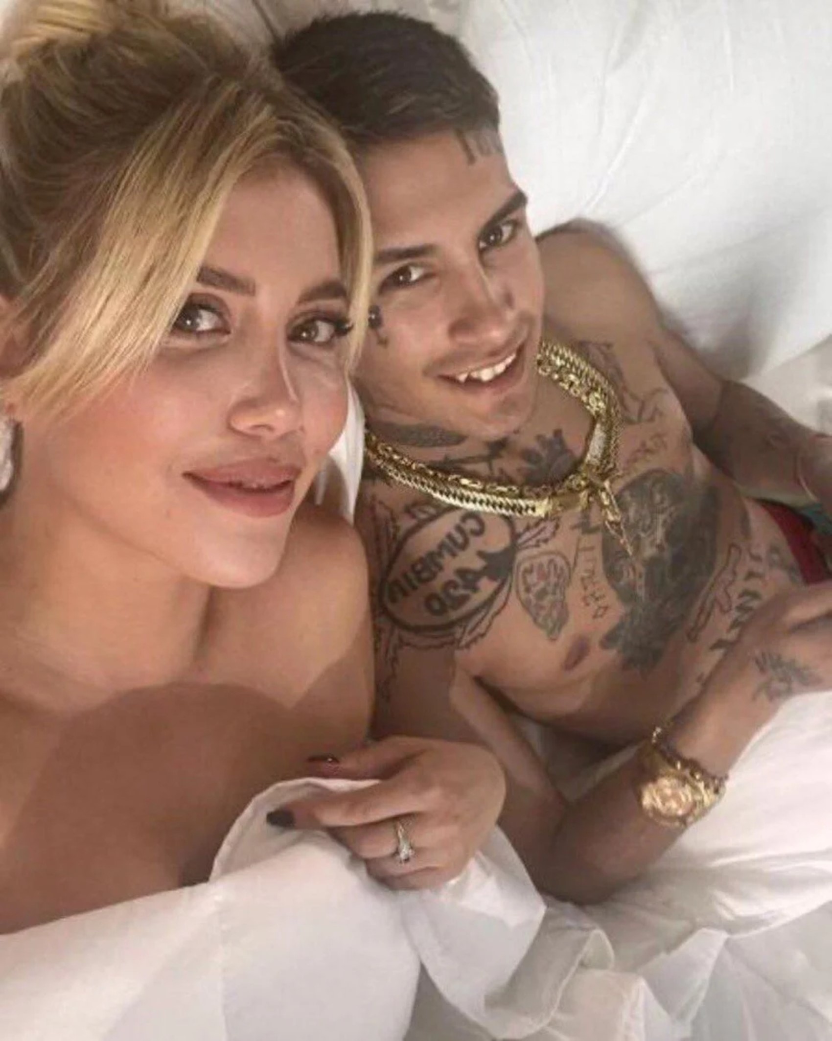 Icardi ve Wanda Nara arasındaki gerginlik bitmiyor: Çıplak filme aldı iddiası