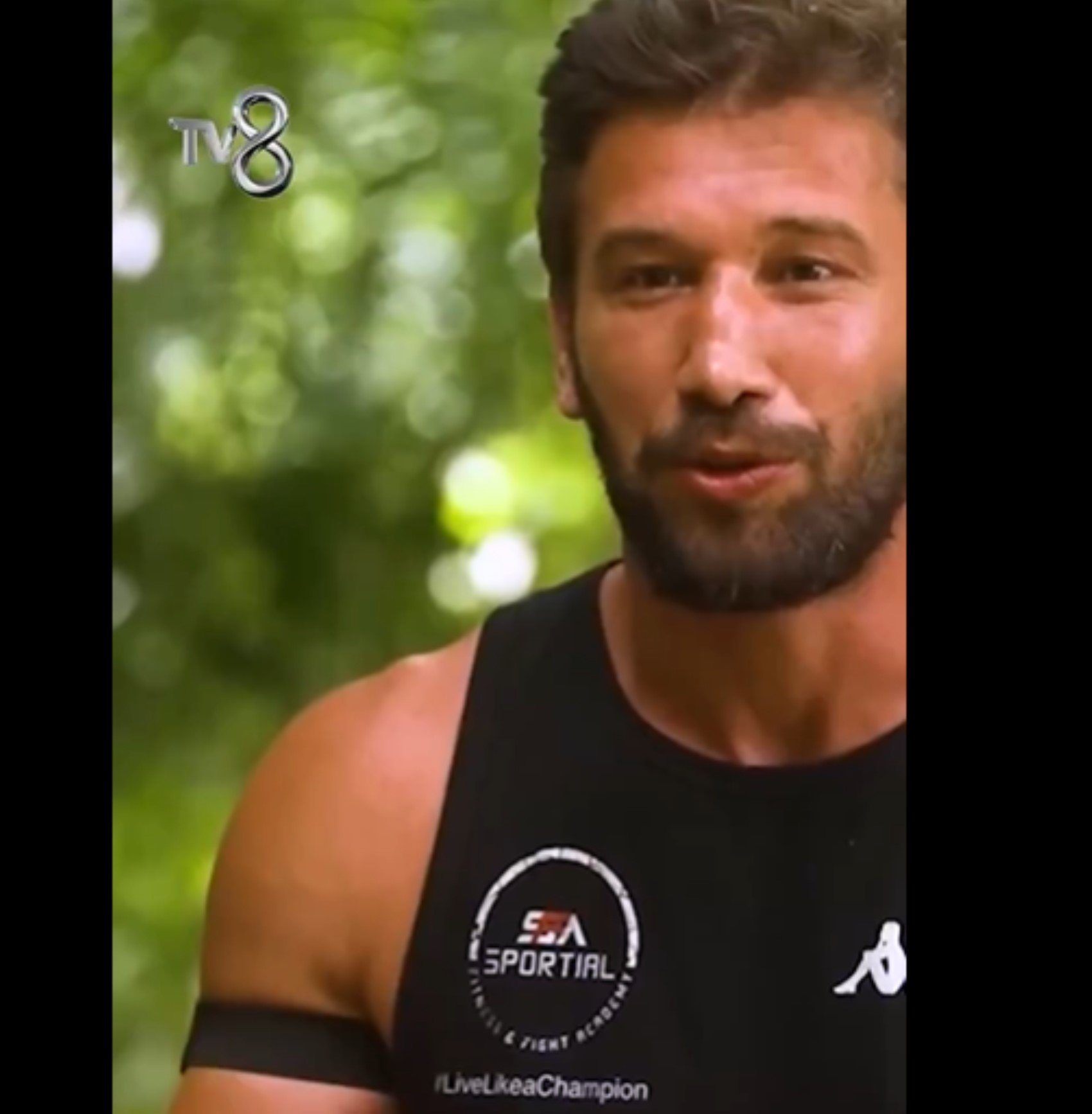 Survivor 2025'te nefes kesen anlar: Adem Kılıççı köpekbalıklarının arasında kaldı!