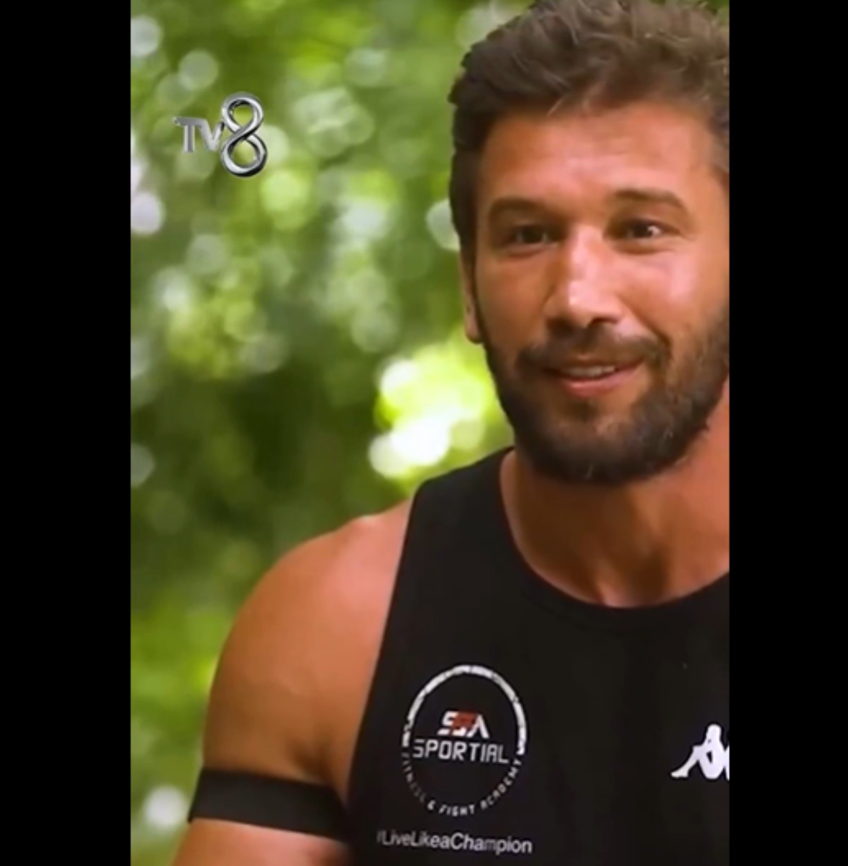 Survivor 2025'te nefes kesen anlar: Adem Kılıççı köpekbalıklarının arasında kaldı!