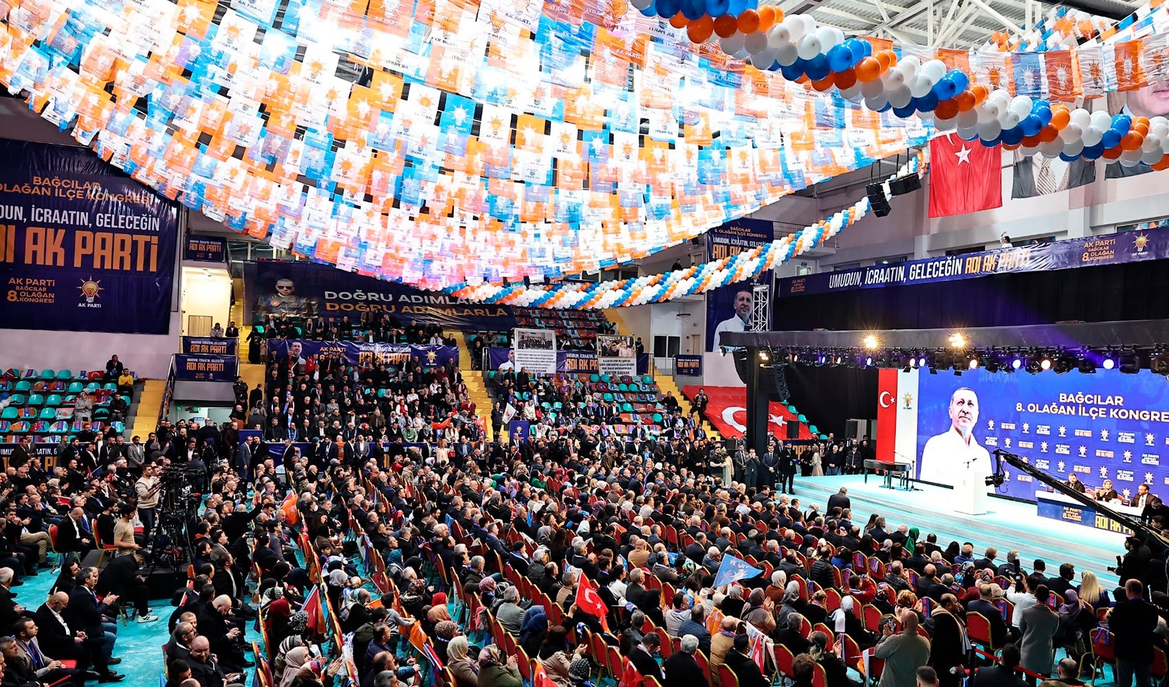 AKP İstanbul ilçe başkanları belli oldu