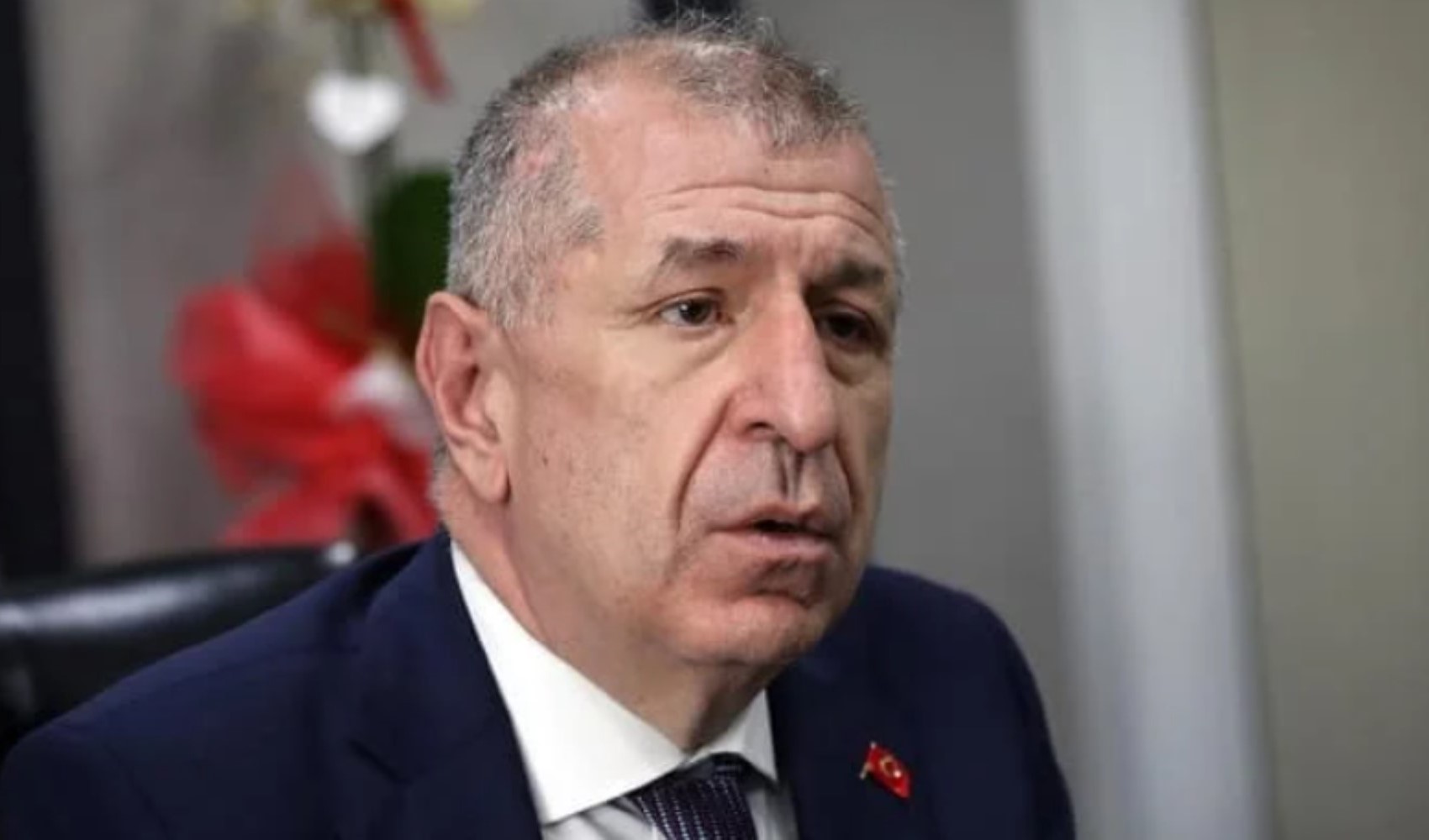 La prima reazione di Ümit Özdağ all'inchiesta aperta contro di lui: 'Lo rifarei altre 1000 volte'