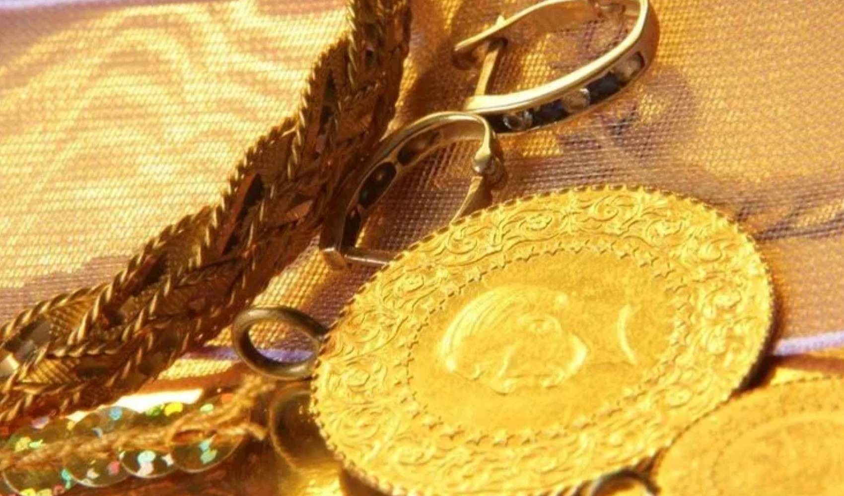 Effetto Trump sui prezzi dell'oro! Quanto costano oggi l'oro della Repubblica, l'oro intero, mezzo, quarto, l'oro al grammo e il bracciale da 22 carati? Prezzi dell'oro del 21 gennaio