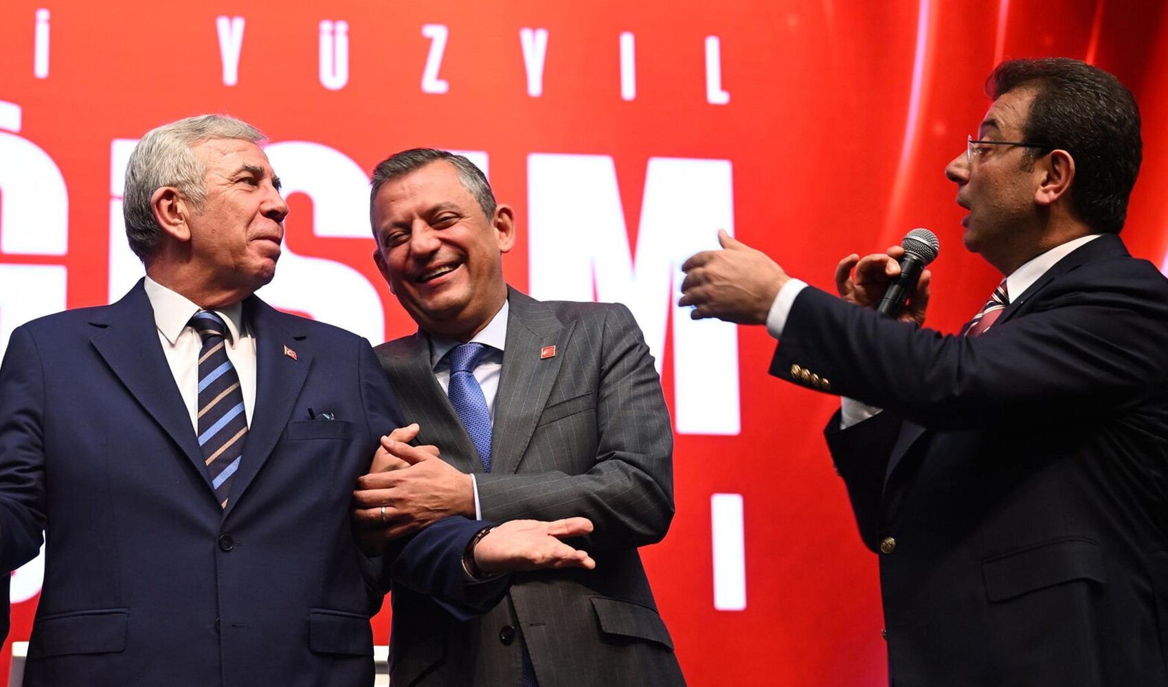 Özgür Özel 'Adayımız belli' demişti: CHP'nin Cumhurbaşkanı adayı kim olmalı anketinden çarpıcı sonuç! İmamoğlu mu, Yavaş mı?