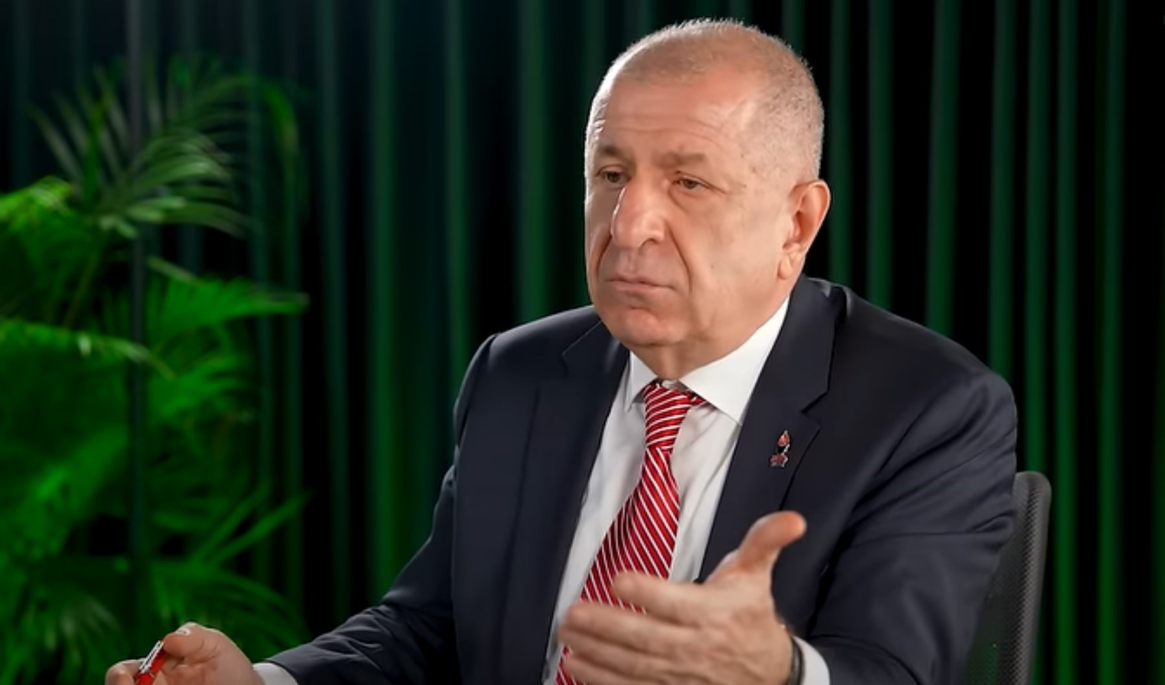 L'avvocato di Ümit Özdağ: inclusi nel fascicolo anche i post sulla Siria