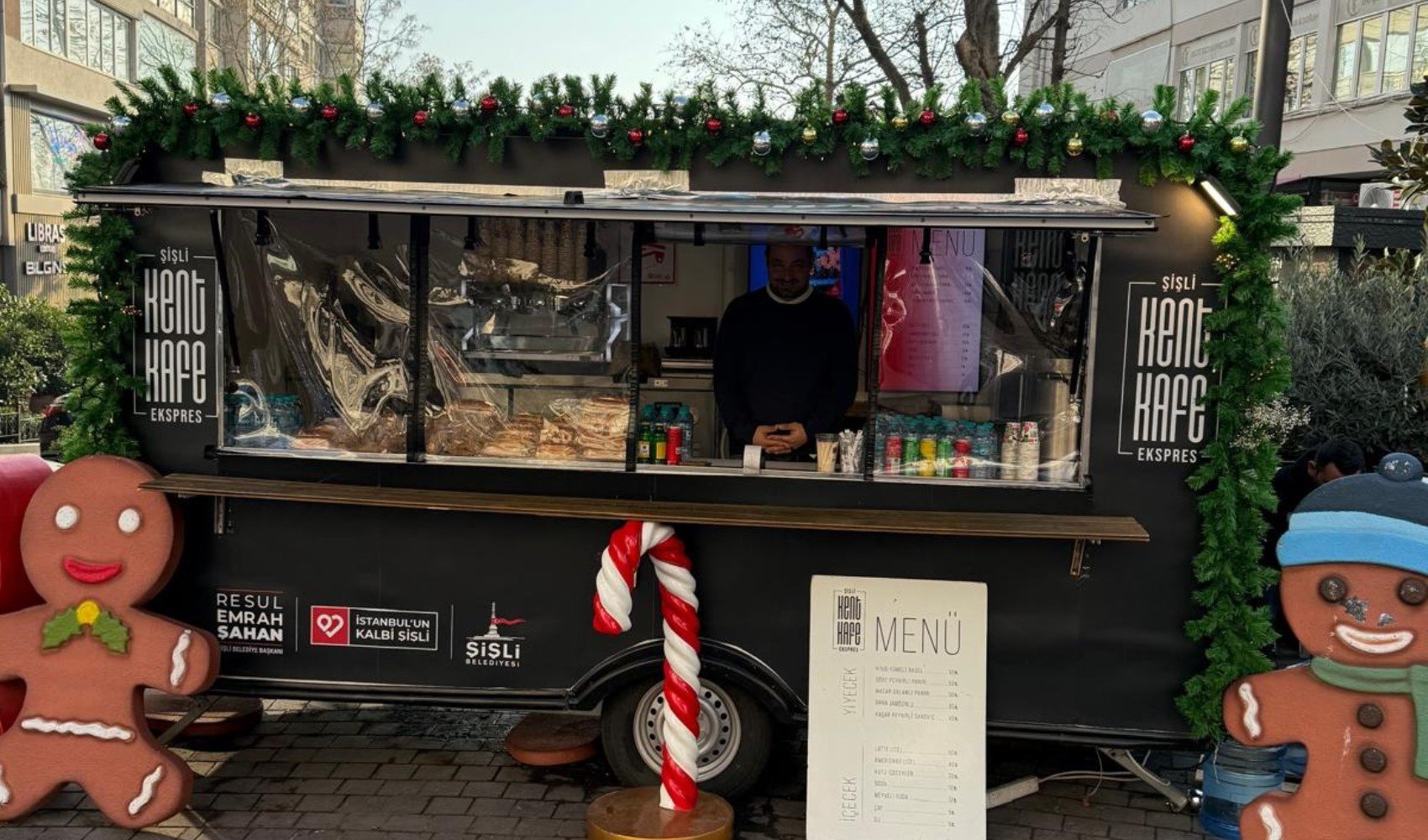 Şişli’nin gezici kafesi, herkes için uygun fiyatlarla lezzet sunuyor