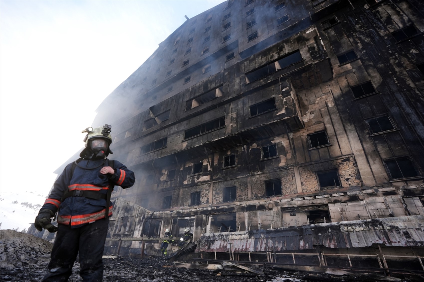 Il figlio del pilota dei Türk Yıldızları racconta come ha salvato la sua famiglia dall'incendio