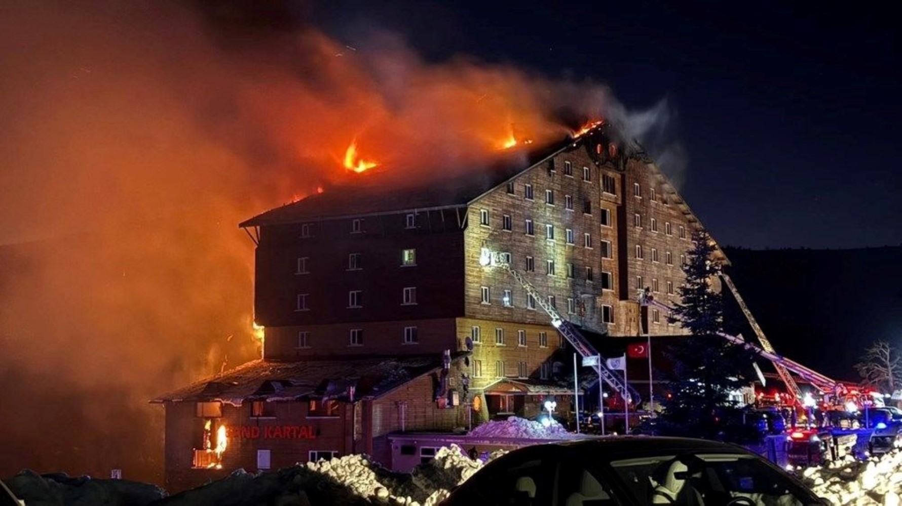 Grand Kartal Otel'in sahibi ve ortaklarıyla ilgili vahim iddia: İtfaiye raporuna rağmen bakın ne demiş!