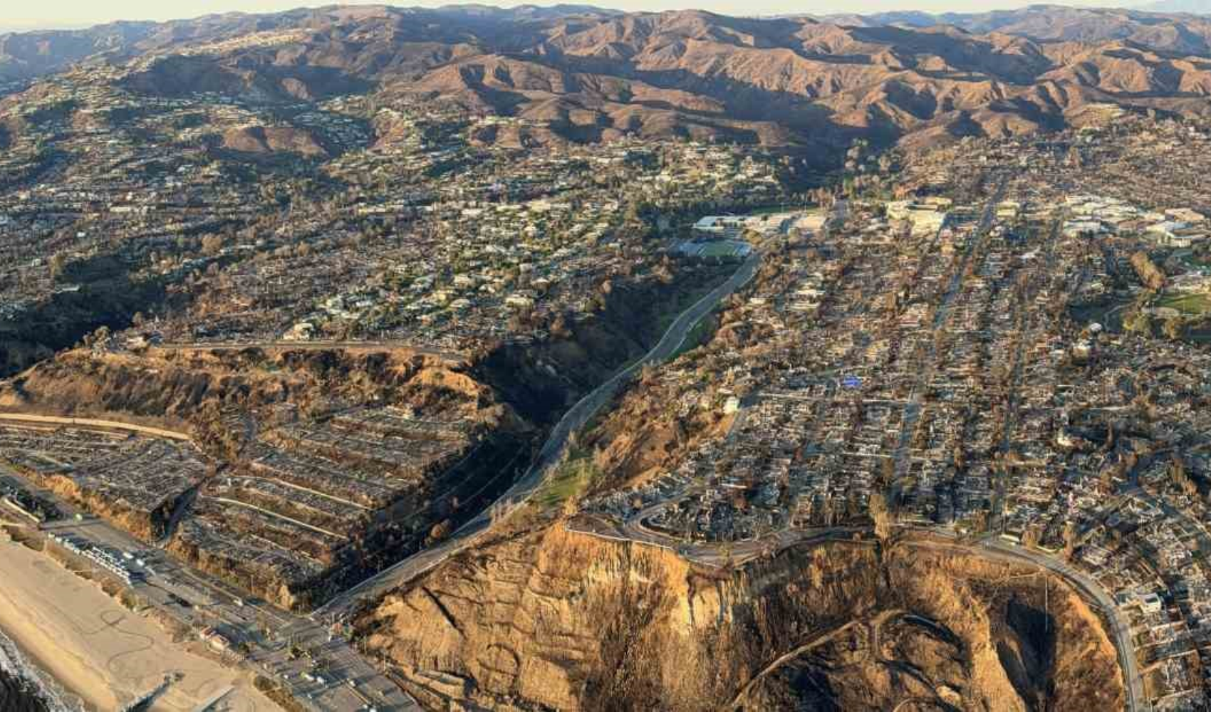 Los Angeles'taki orman yangınlarında ölü sayısı artıyor