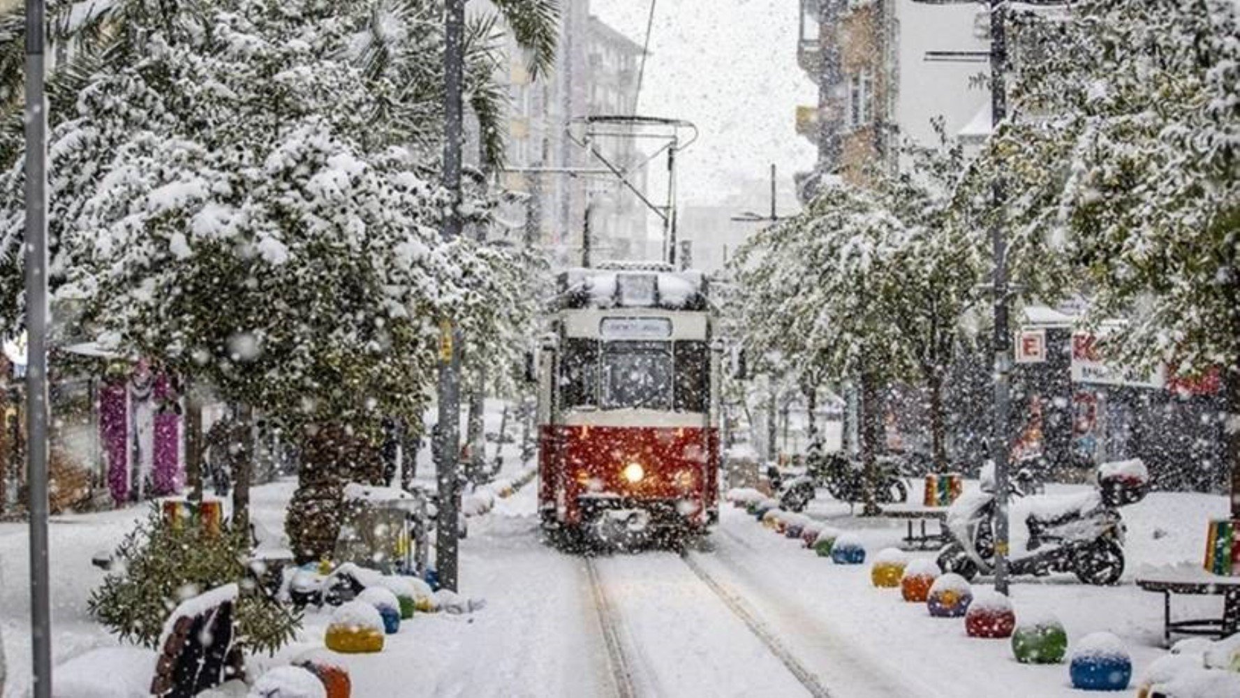 İstanbul'da göz gözü görmeyecek: Sibirya soğukları geliyor, Meteoroloji uzmanı kar yağışı beklenen o tarihi duyurdu!