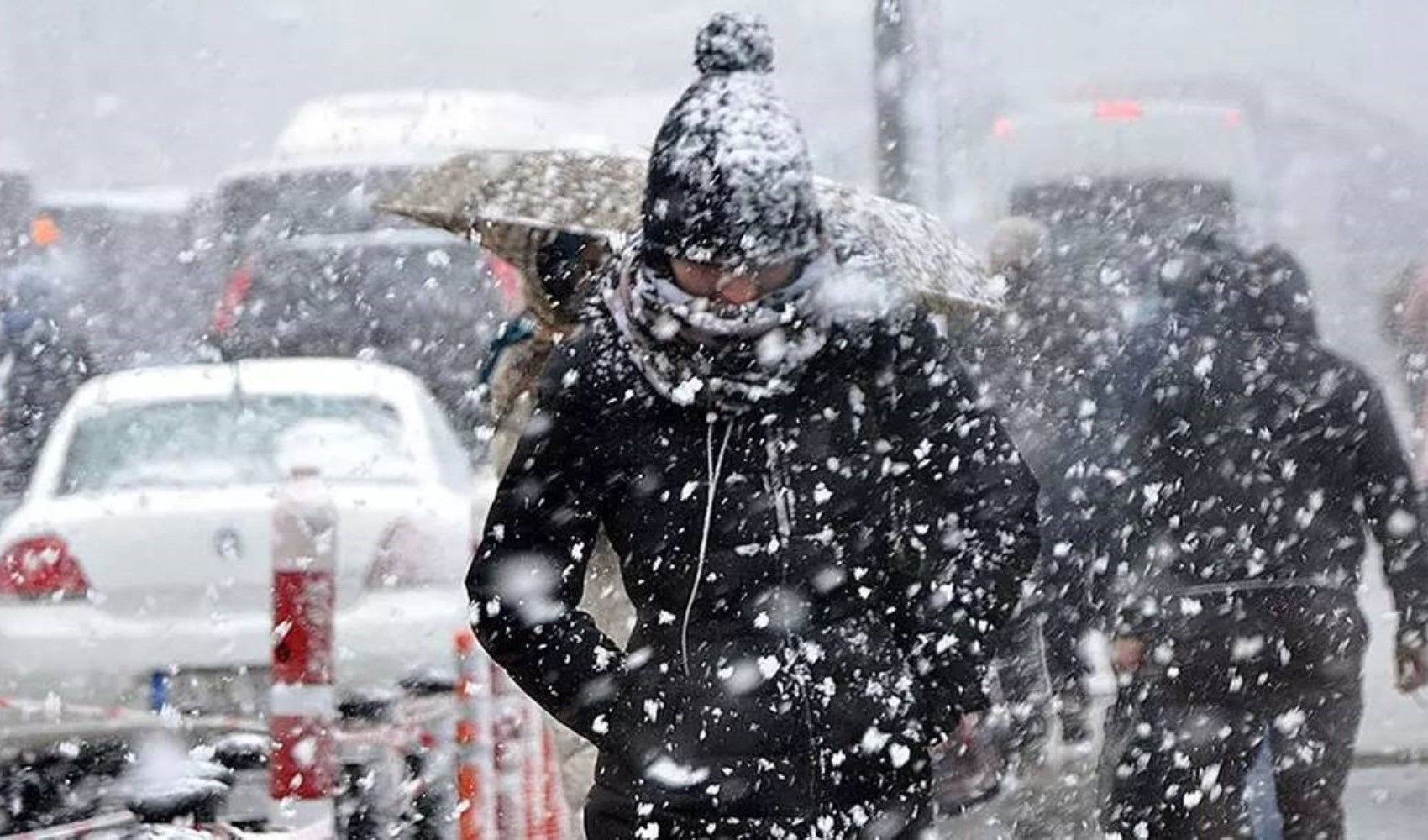 Sibirya soğukları geliyor! Meteoroloji uzmanı kar yağışı için tarih verdi: İstanbul'a kar gelecek mi?