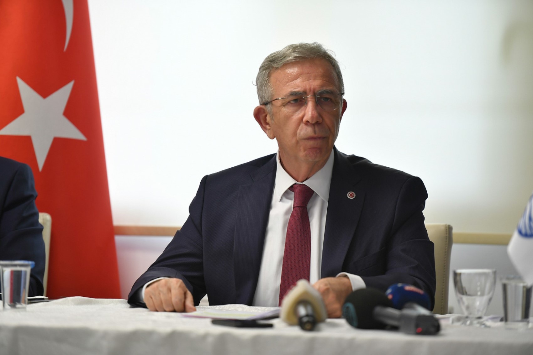 Özgür Özel lo aveva indicato... La decisione di Mansur Yavaş sulle primarie: non parteciperà alla corsa per la candidatura?