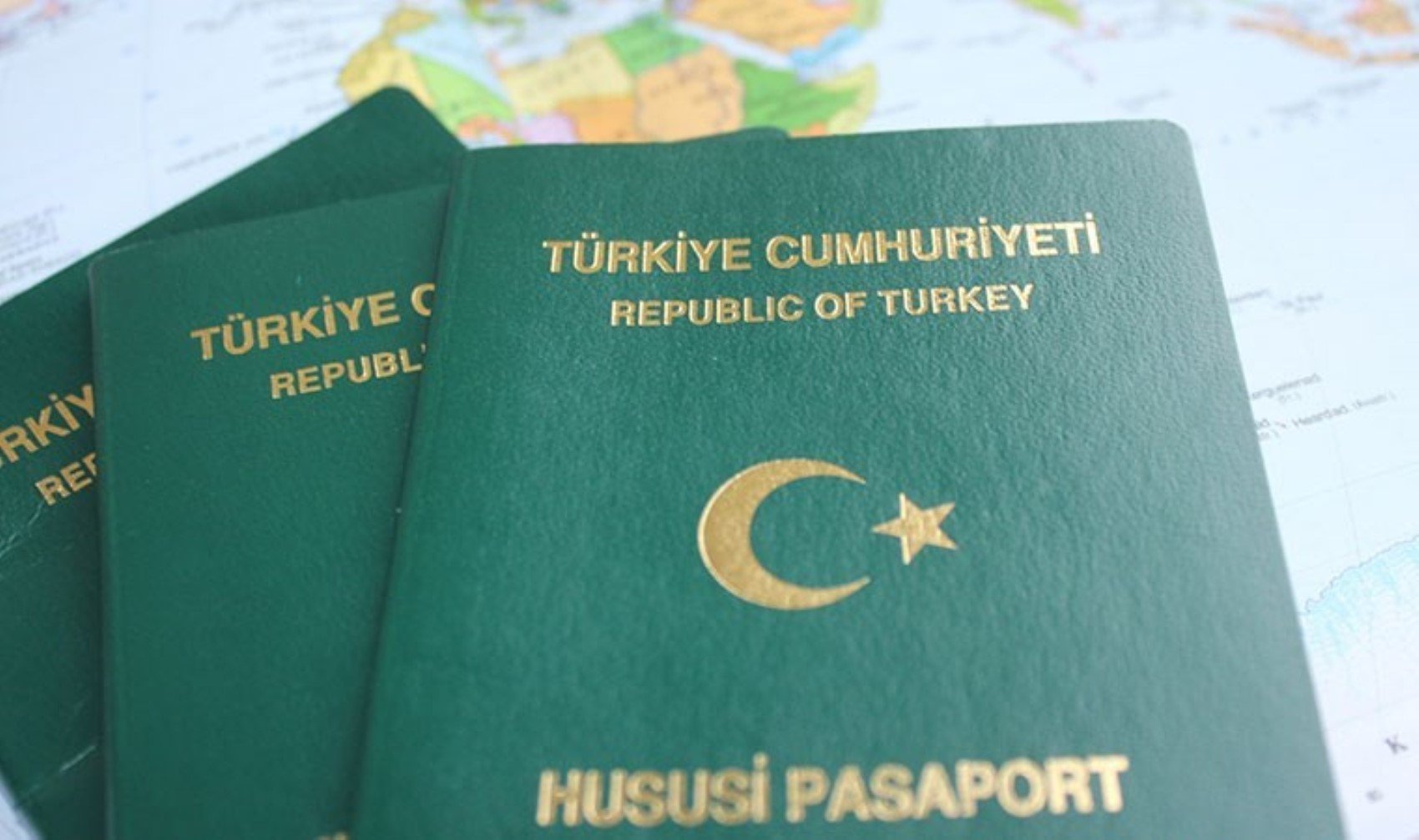 Yeşil Pasaportlu Türkler için AB’ye girişte yeni dönem: Yeni şart getirildi