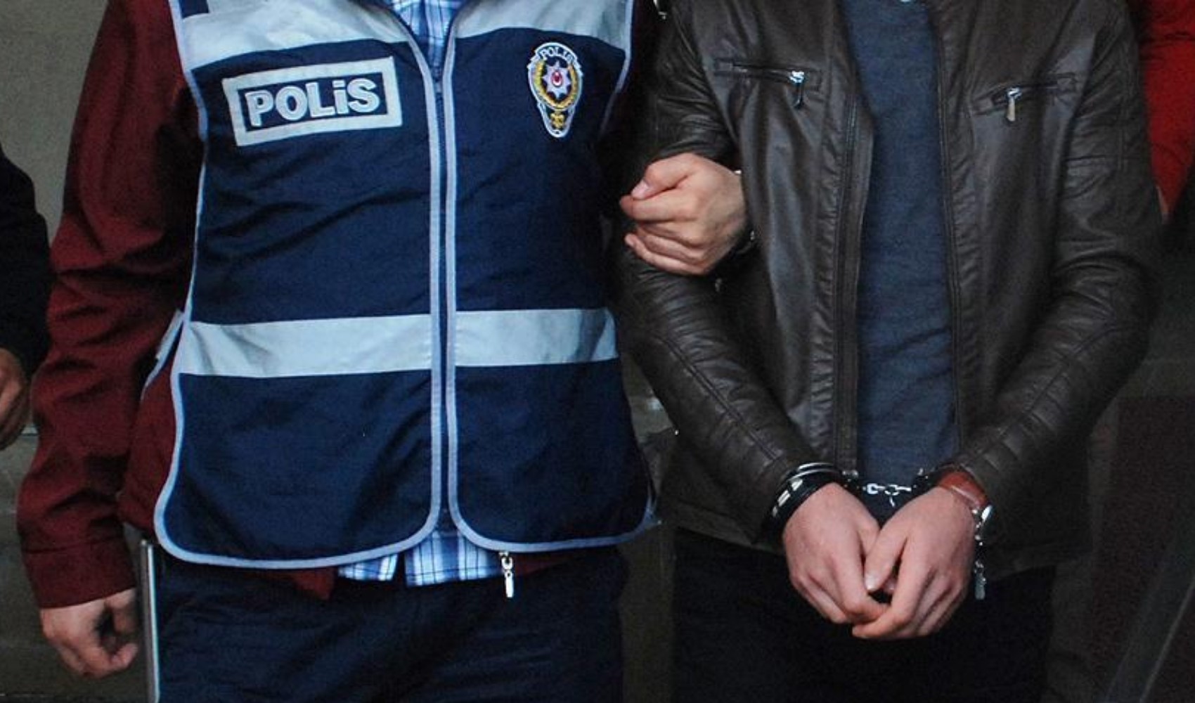 Aveva accoltellato lo zio davanti a decine di persone a Bursa: il nipote è stato arrestato!