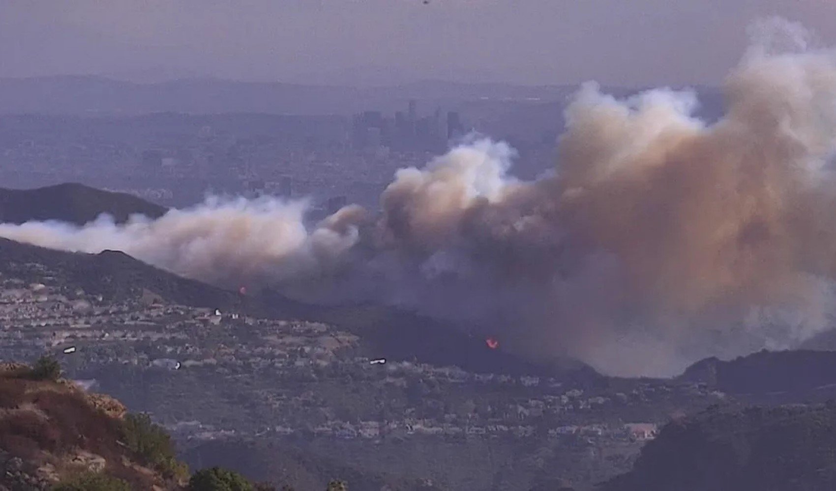 Alevler Los Angeles'ı sardı: Los Angeles yangını neden çıktı? Ne zaman başladı? Neden büyüdü? Los Angeles'ta son durum ne?