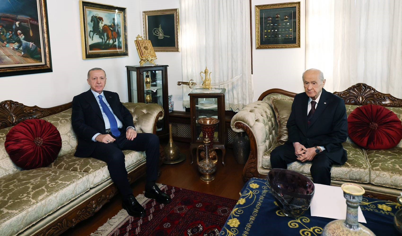 Si è concluso l'incontro tra Erdoğan e Bahçeli